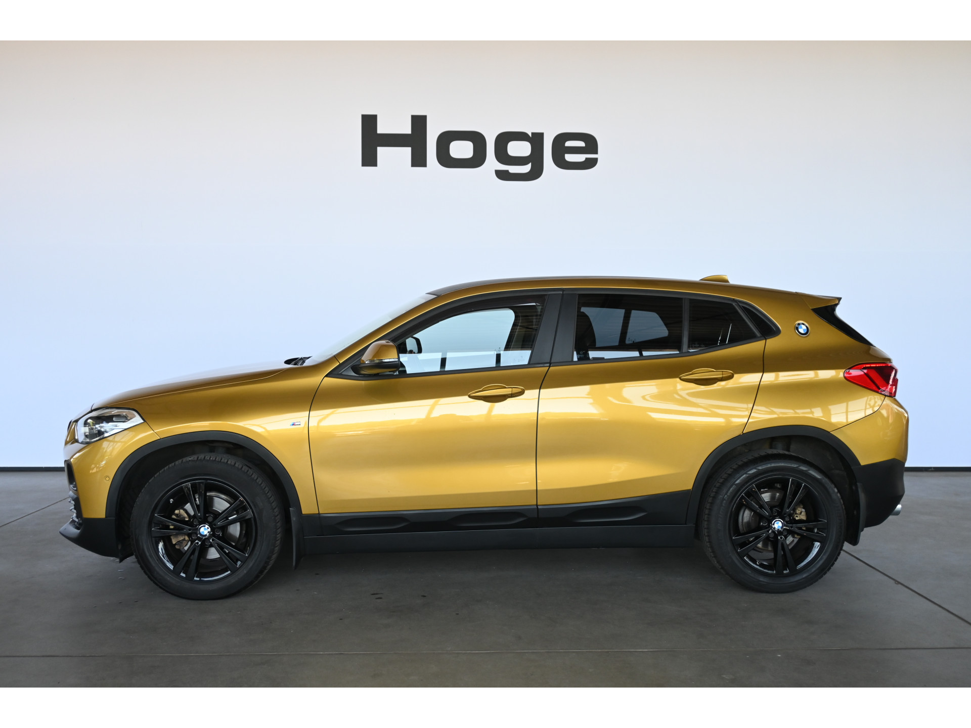 BMW X2 sDrive16d High Executive M-Sport Edition Clima Navigatie Head-Up Rijklaarprijs Inruil Mogelijk!