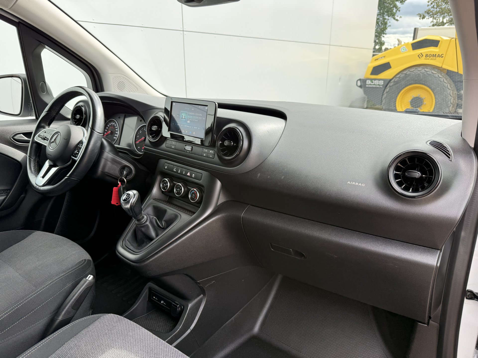 Mercedes-Benz Citan Pro 1.3 102PK **Benzine** L1 LED Airco Cruise control 1500kg Trekhaak Camera Carplay