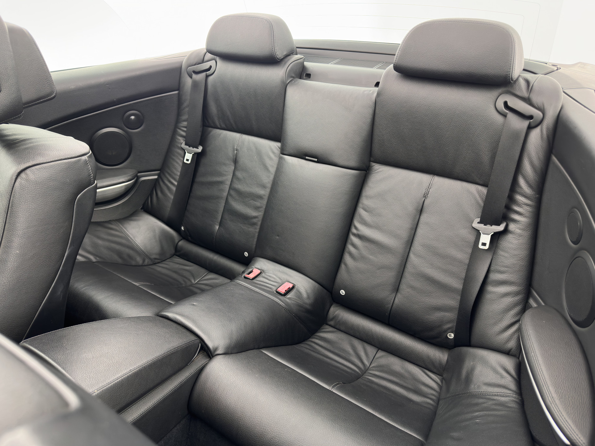 BMW 6-serie Cabrio 650i Aut. *LEATHER | BI-XENON | MEMORY-PACK | SHIFT-PADDLES | HEATED-SPORTSEATS | KEYLESS | NAVI-FULLMAP | ECC | HEAD-UP | PDC | CRUISE | AIRSCARF | 19''ALU*