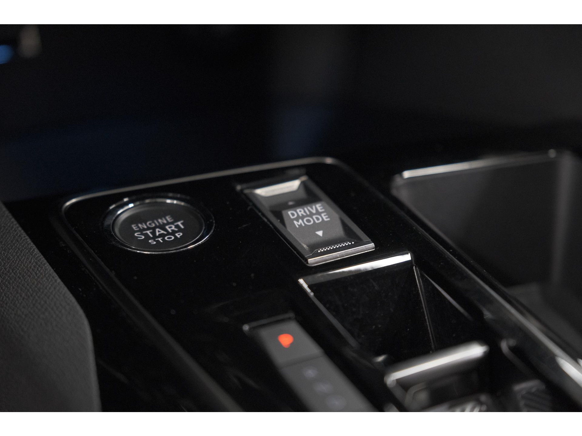 Peugeot 3008 PureTech 130 EAT8 GT | Camera | Dodehoekdetectie | Adaptieve Cruise Control