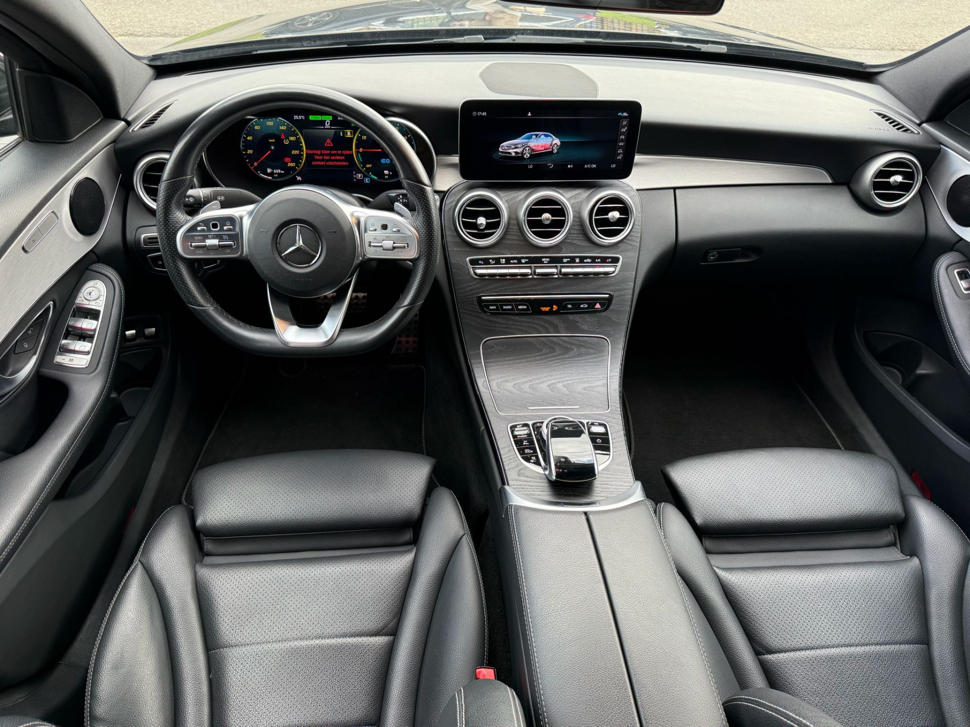 Mercedes-Benz C-klasse 300 e Advantage Pack | 3/6/12MND GARANTIE | AUTOMAAT | CRUISE | LED | LEDER | 360 CAMERA | SFEER | CARPLAY | NAVI |