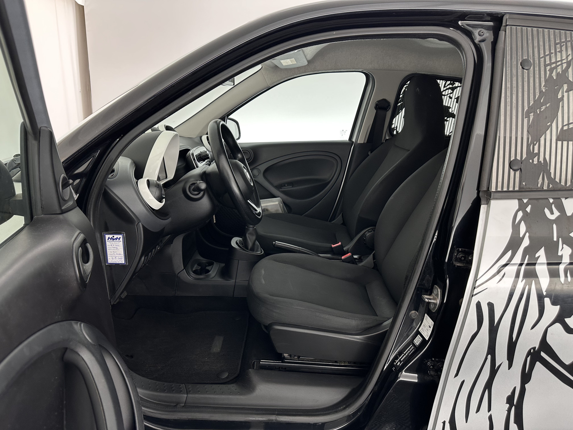 Smart forfour 1.0 Essential Edition *AIRCO | CRUISE | COMFORTSEATS | RADIO-MP3*