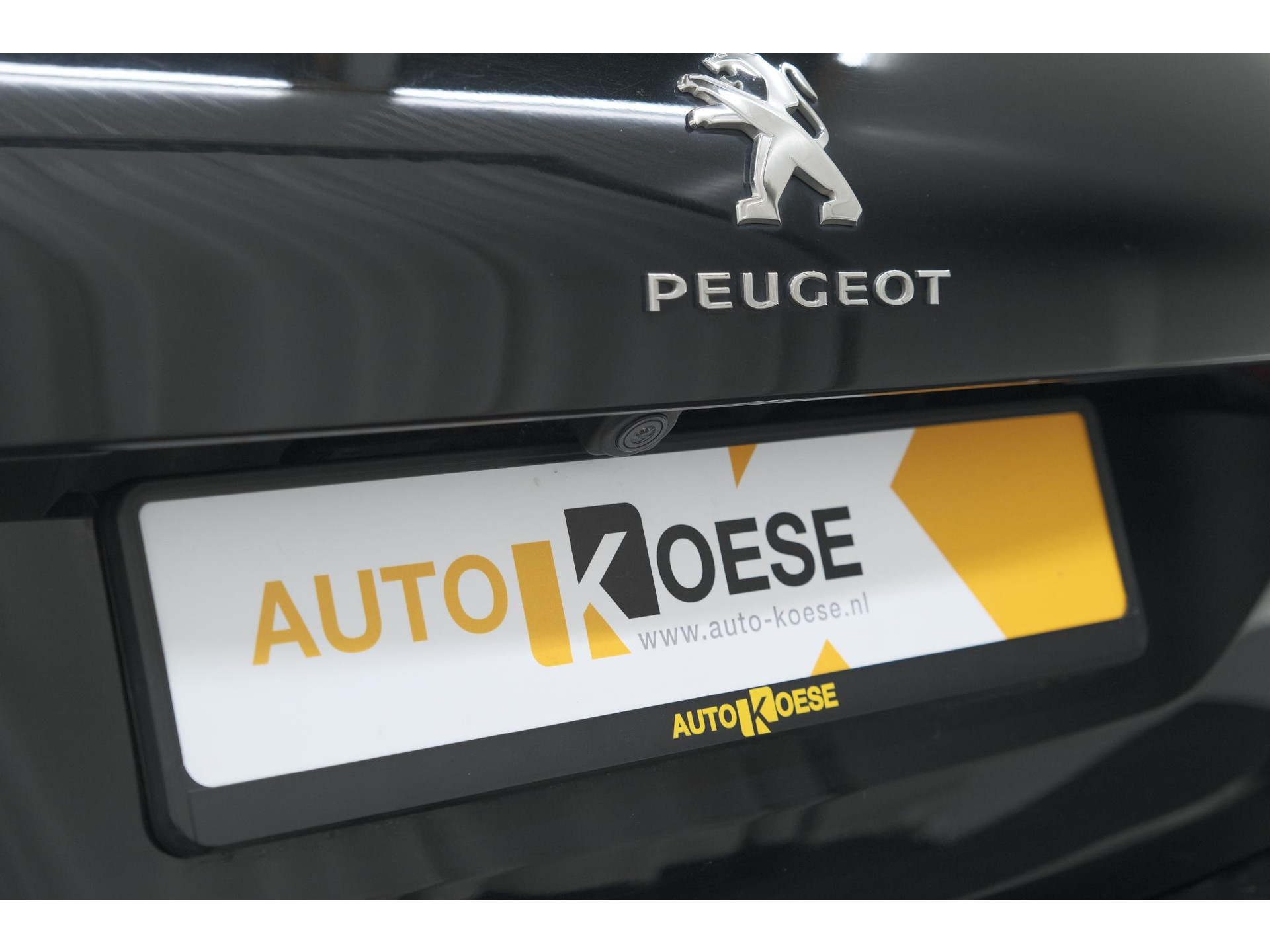 Peugeot 308 SW PureTech 130 GT-line | Trekhaak | Panoramadak | Camera | Alcantara Bekleding | Dodehoekdetectie