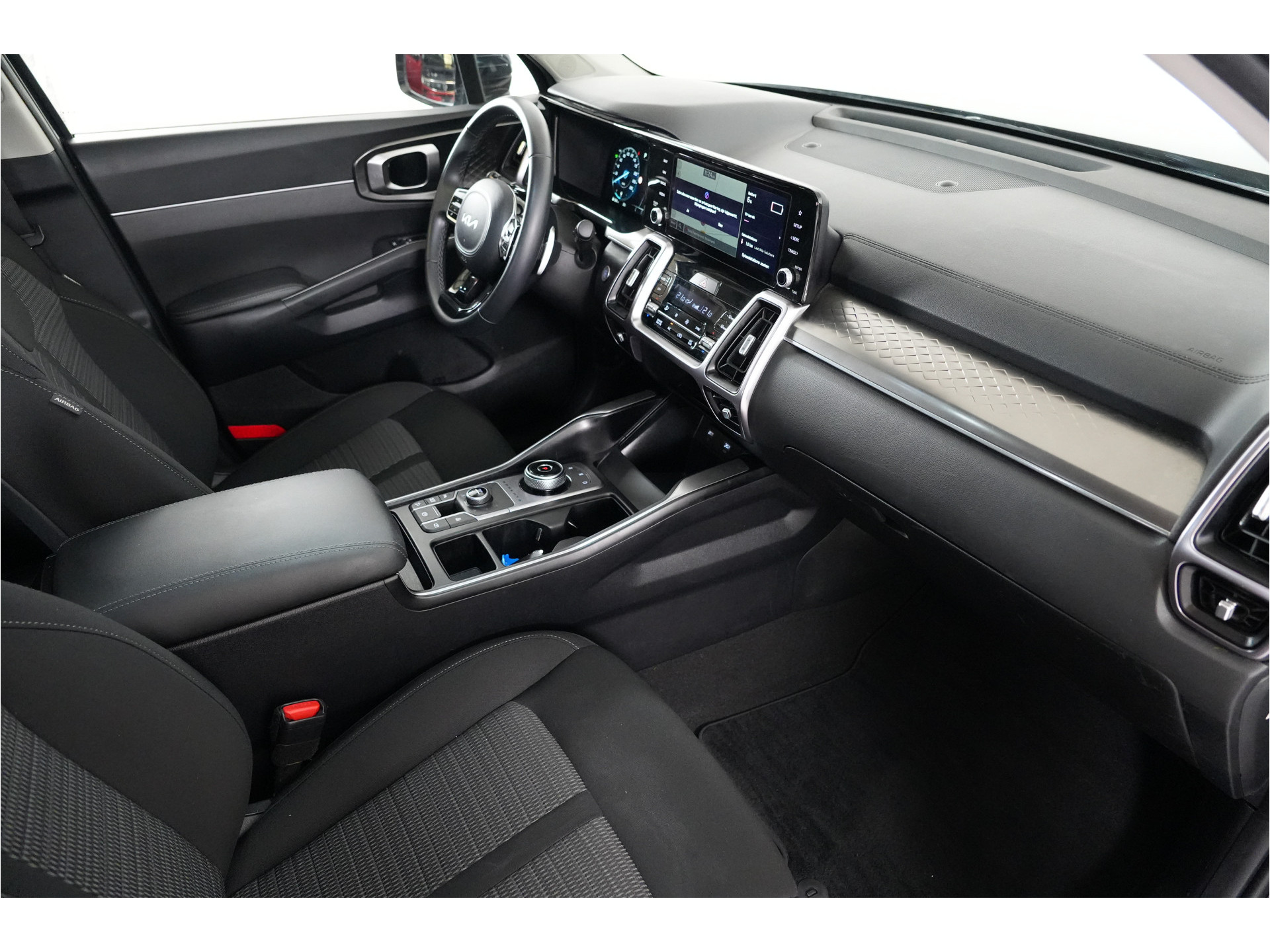 Kia Sorento 1.6 T-GDI 4WD 265 pk PHEV | SOH 100% | 7 pers | Dealer onderhouden |