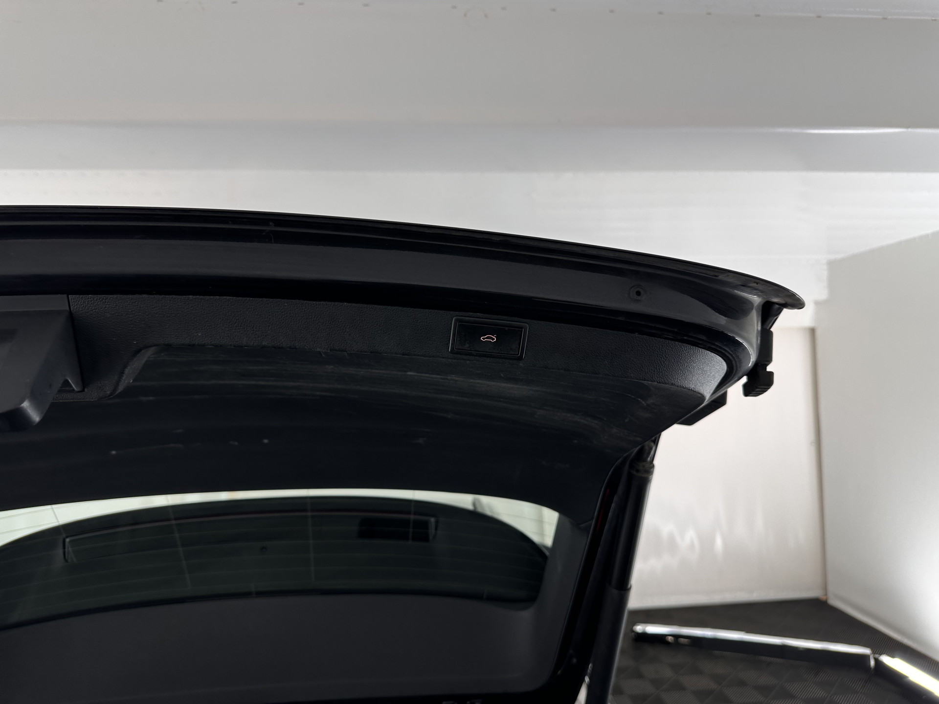 ŠKODA Octavia Combi 1.4 TSI iV PHEV Business Edition (Plug-in) (INCL-BTW) *FULL-LED | DIGI-COCKPIT | COMFORTSEATS | NAVI-FULLMAP | PRIVACY-GLASS | DAB | SHIFTPADDLES | ECC | PDC | CRUISE | TOWBAR | 18''ALU*