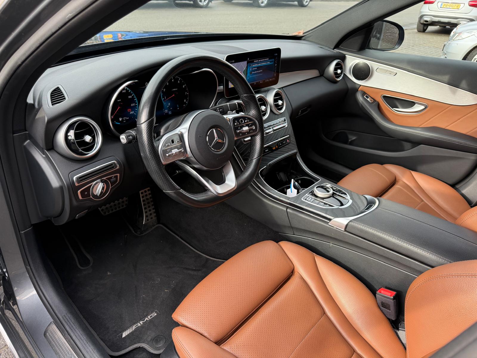 Mercedes-Benz C-klasse Estate 180 Business Solution AMG | 1E EIGENAAR | 3/6/12MND GARANTIE | DAB | LED | AUTOMAAT | LEDER | CRUISE | SFEERVERLICHTING |