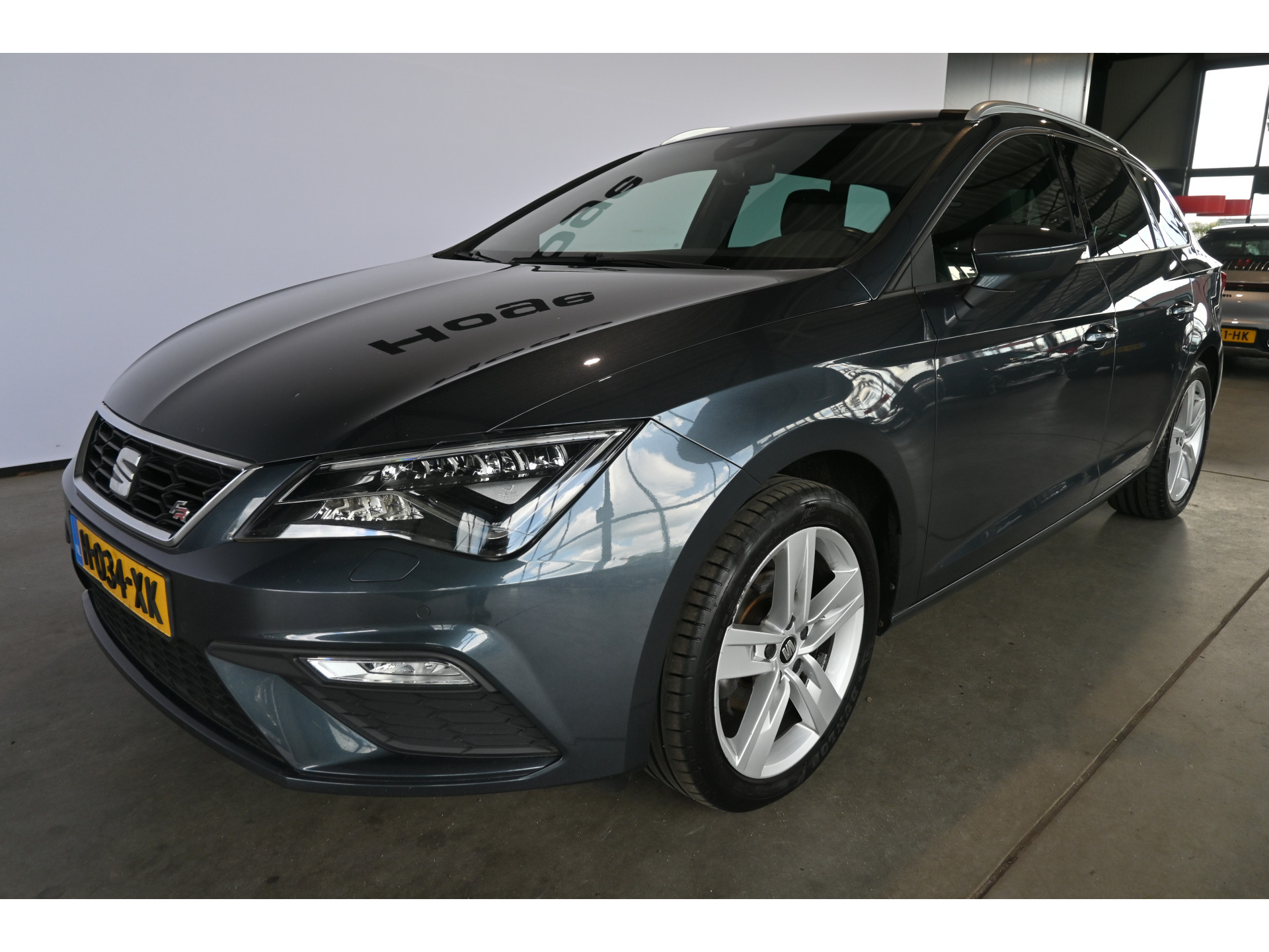 SEAT Leon ST 1.0 TSI FR Ultimate Edition Clima Navigatie Stoelverwarming Rijklaarprijs Inruil Mogelijk!