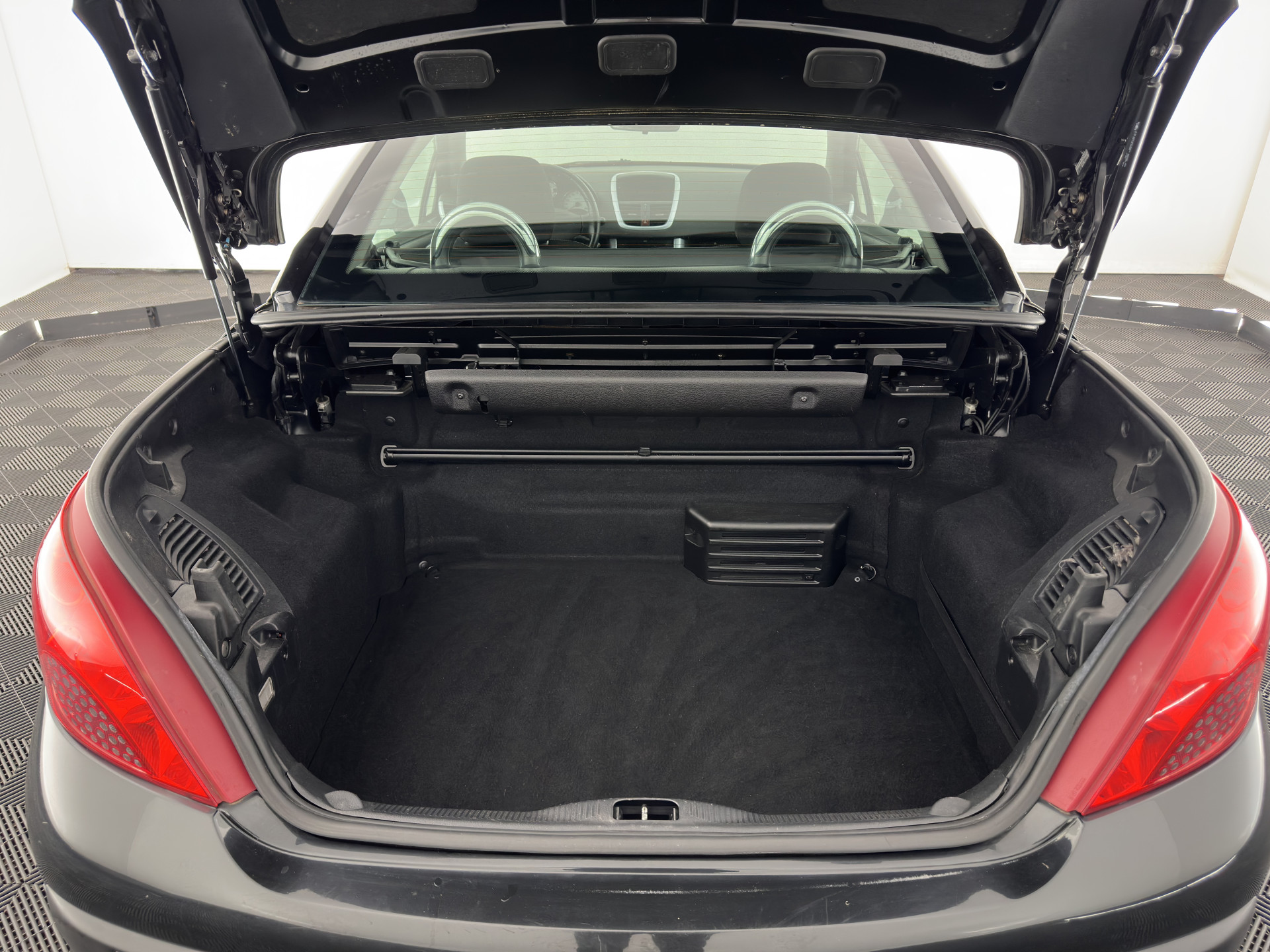 Peugeot 207 CC 1.6 VTi Pack Sport *HEATED-SPORTSEATS | ECC | RADIO/CD-MP3 | AIRSCARF | 17''ALU*