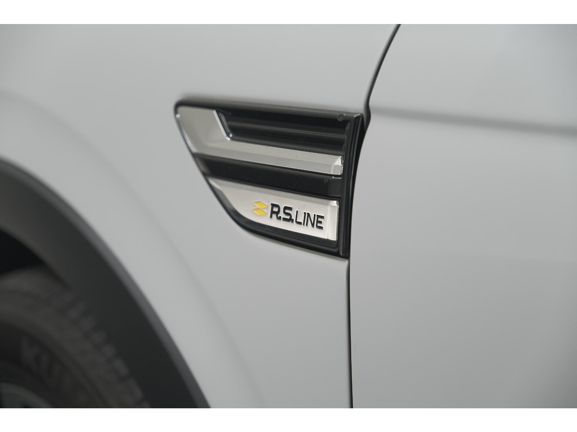 Renault Arkana 1.3 TCe 140 EDC RS Line | Camera | Cruise Control Adaptief | Dodehoekdetectie | Stoelverwarming | Apple Carplay