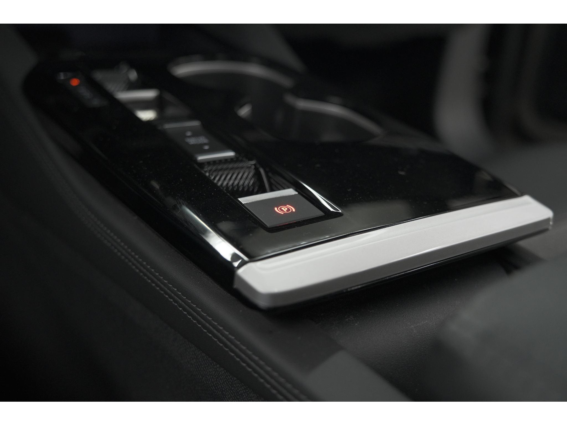 Citroen C5 X 1.6 Plug-in Hybrid 225 Business | Parkeersensoren | Navigatie | Apple Carplay