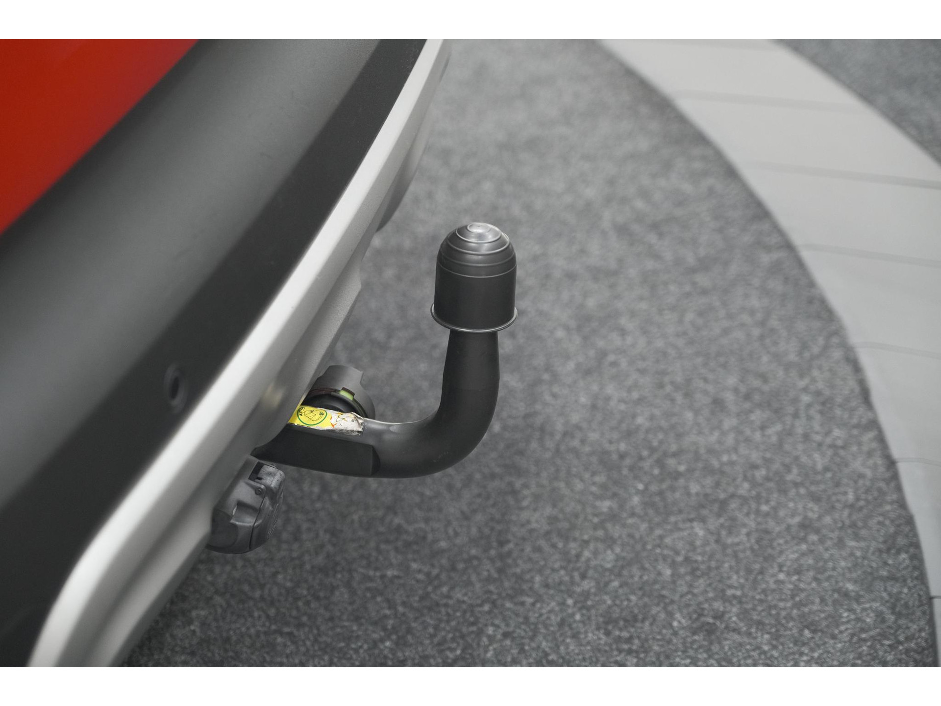 Renault Captur TCe 120 EDC Intens | Trekhaak | Camera | Navigatie | Parkeersensoren