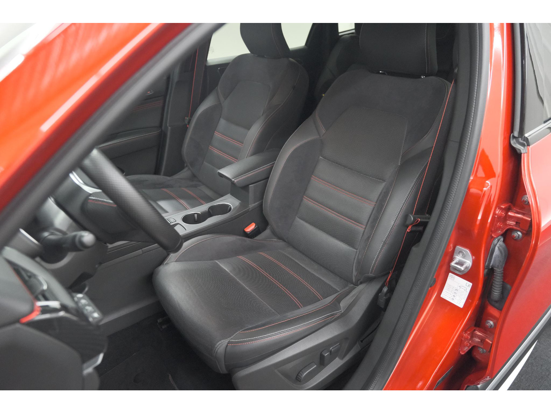 Renault Arkana 1.6 E-Tech Hybrid 145 R.S. Line | Adaptieve Cruise Control | Elektrische Verstelbare Stoel | Dodehoekdetectie | Camera