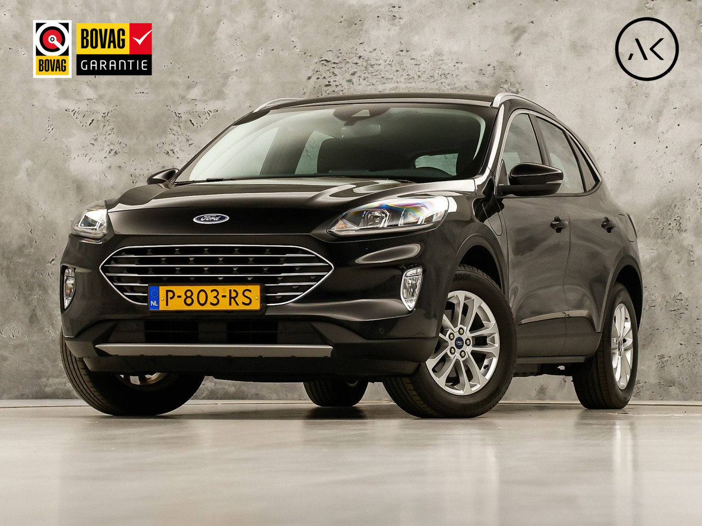 Ford Kuga 2.5 PHEV Titanium Sport 225Pk Automaat (VIRTUAL COCKPIT, SOH 93%, APPLE CARPLAY, GROOT NAVI, CAMERA, SPORTSTOELEN, CRUISE, TREKHAAK, NIEUWSTAAT)