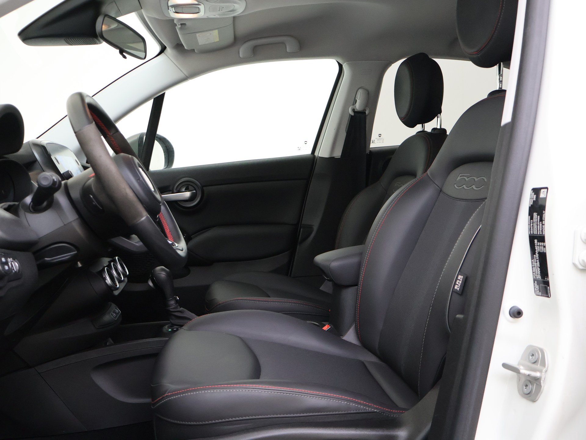 Fiat 500 X 1.5 Hybrid Sport | CAMERA | NAVI | CARPLAY | CLIMAT CONTROL | PARK. SENSOREN V+A | Carselexy