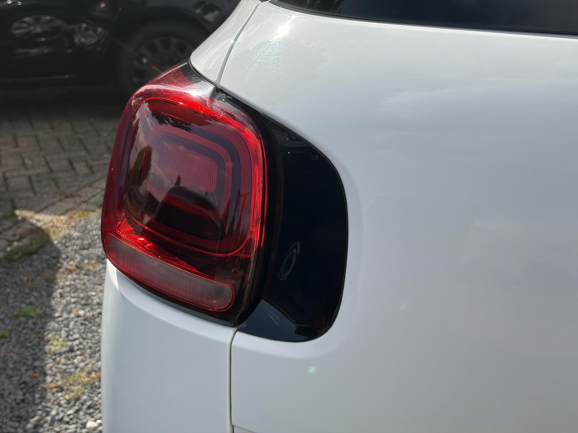 Citroen C3 Aircross 1.2 PureTech Feel ✓1e Eigenaar✓Nieuwe D-riem✓Draadloze telefoonlader✓Carplay✓Navi✓Clima✓Cruise ✓Pdc✓Lm velgen✓Net beurt gehad✓Rijstrooksensor✓N.A.P✓Apk tot 09-2027