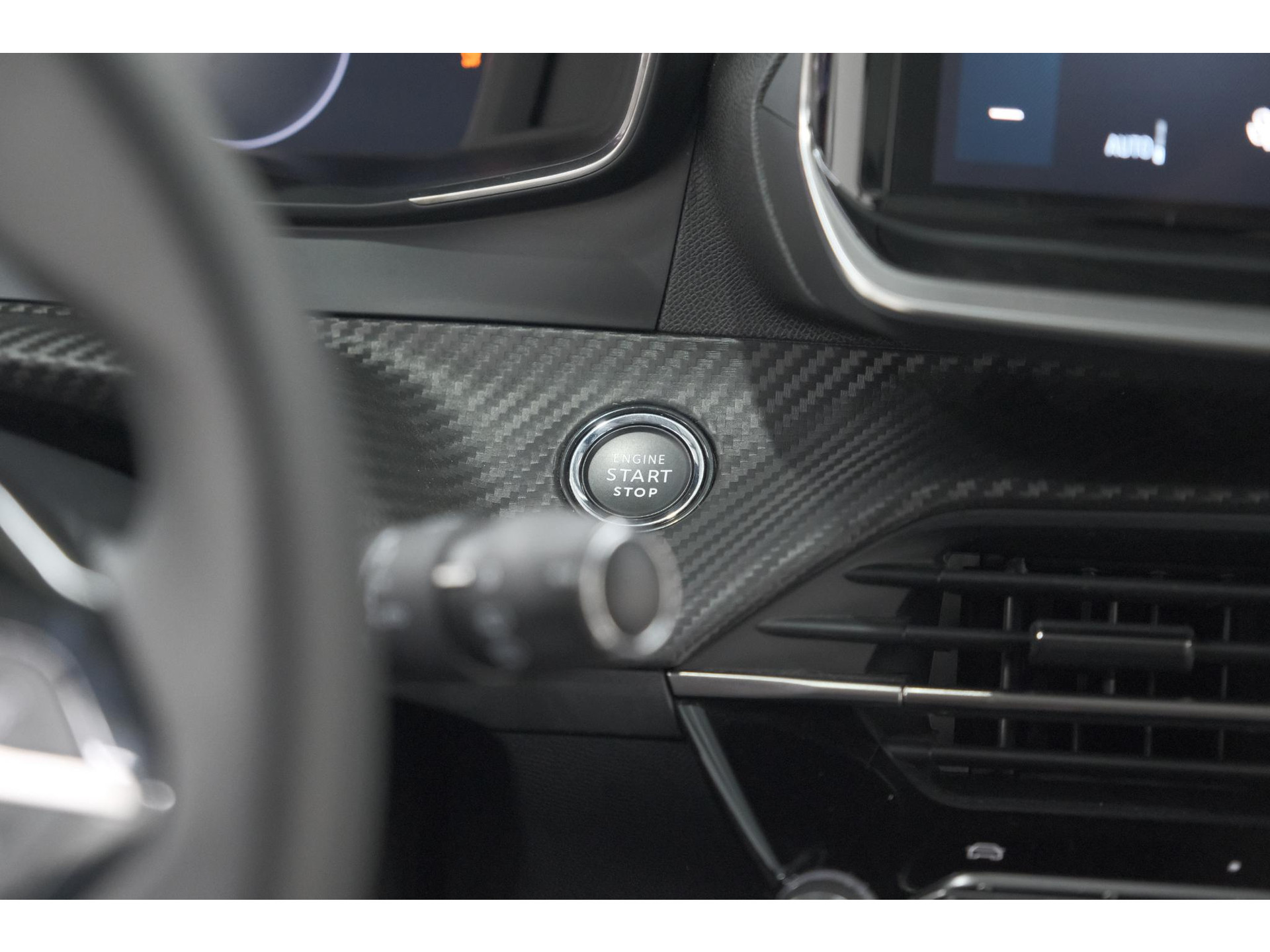 Peugeot 208 PureTech 100 Allure | 360 Camera | Adaptieve Cruise Control | Dodehoekdetectie