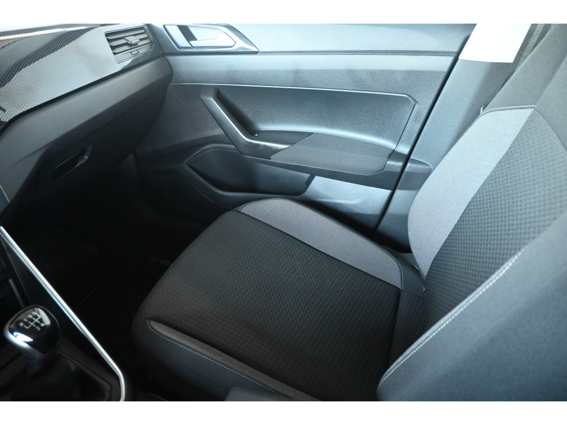 Volkswagen Polo 1.0 TSI Life Facelift! Airco Apple CarPlay Virtual Cruise Control 1e Eigenaar! Inruil Mogelijk!