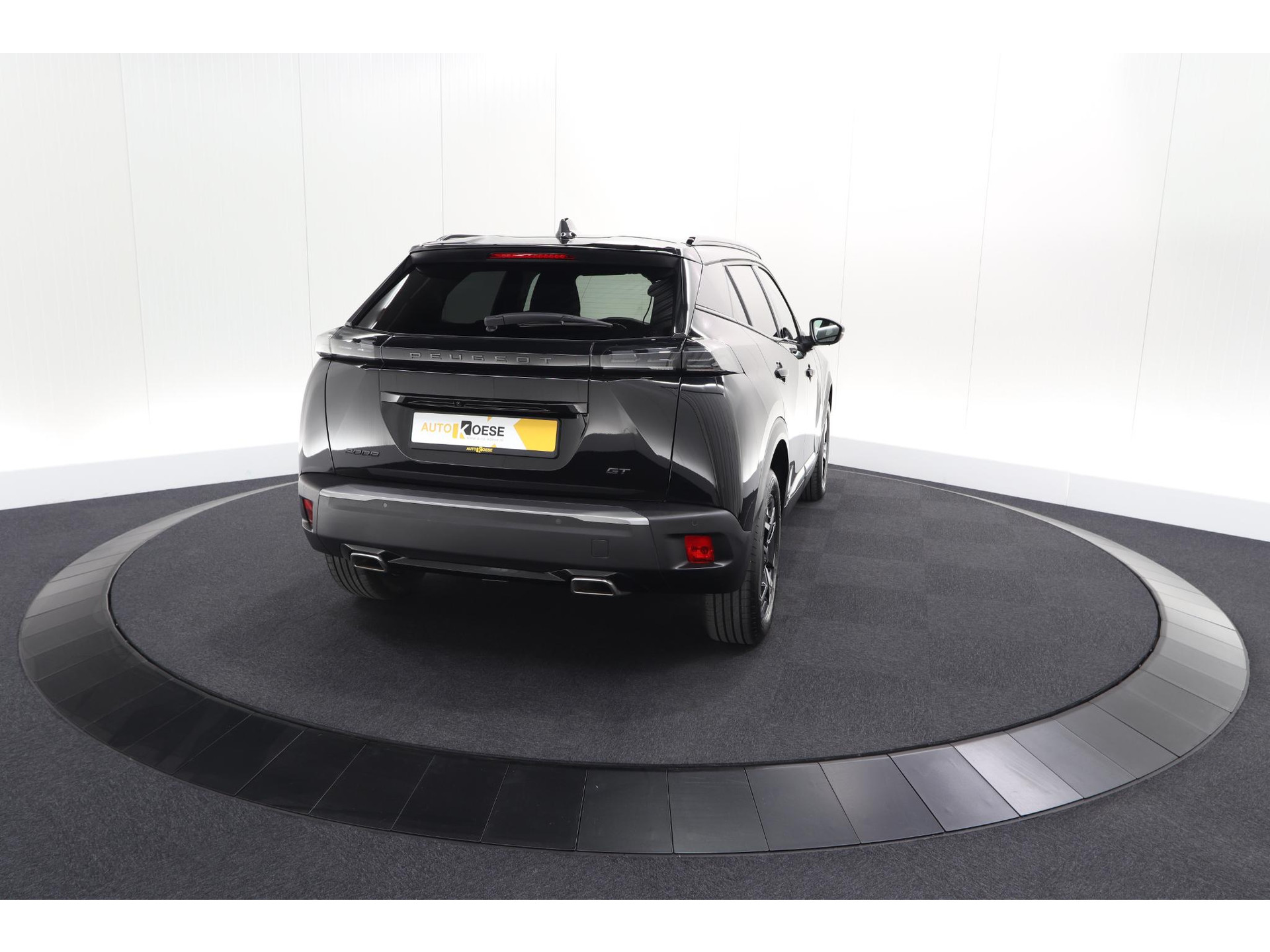 Peugeot 2008 PureTech 130 EAT8 GT | Camera | Apple Carplay | Parkeersensoren | 17 Inch Lichtmetalen Velgen