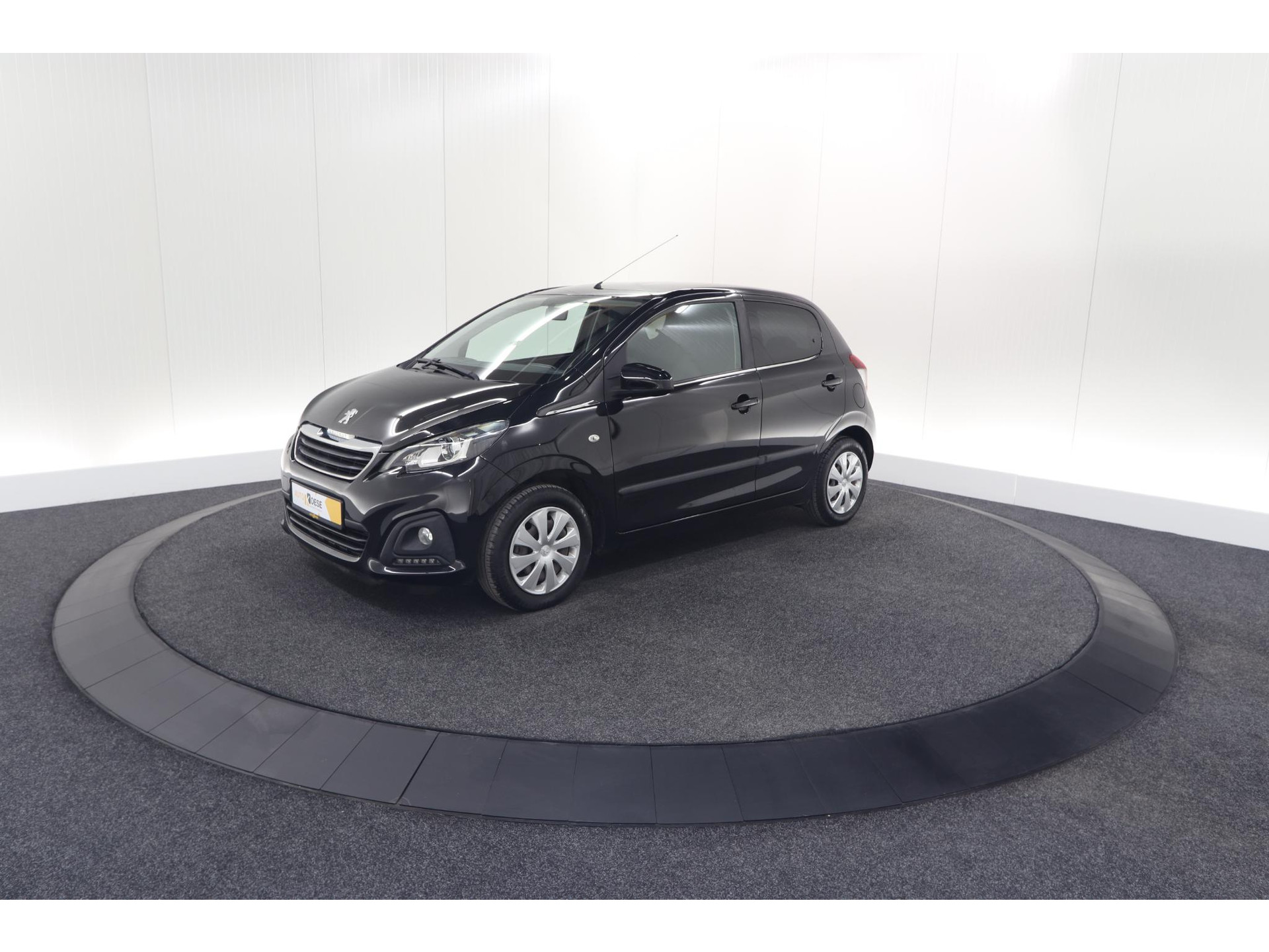 Peugeot 108 1.0 e-VTi Active | Unieke Auto! | Automaat | Airco | Getint Glas | Bluetooth Radio | 5 Deurs