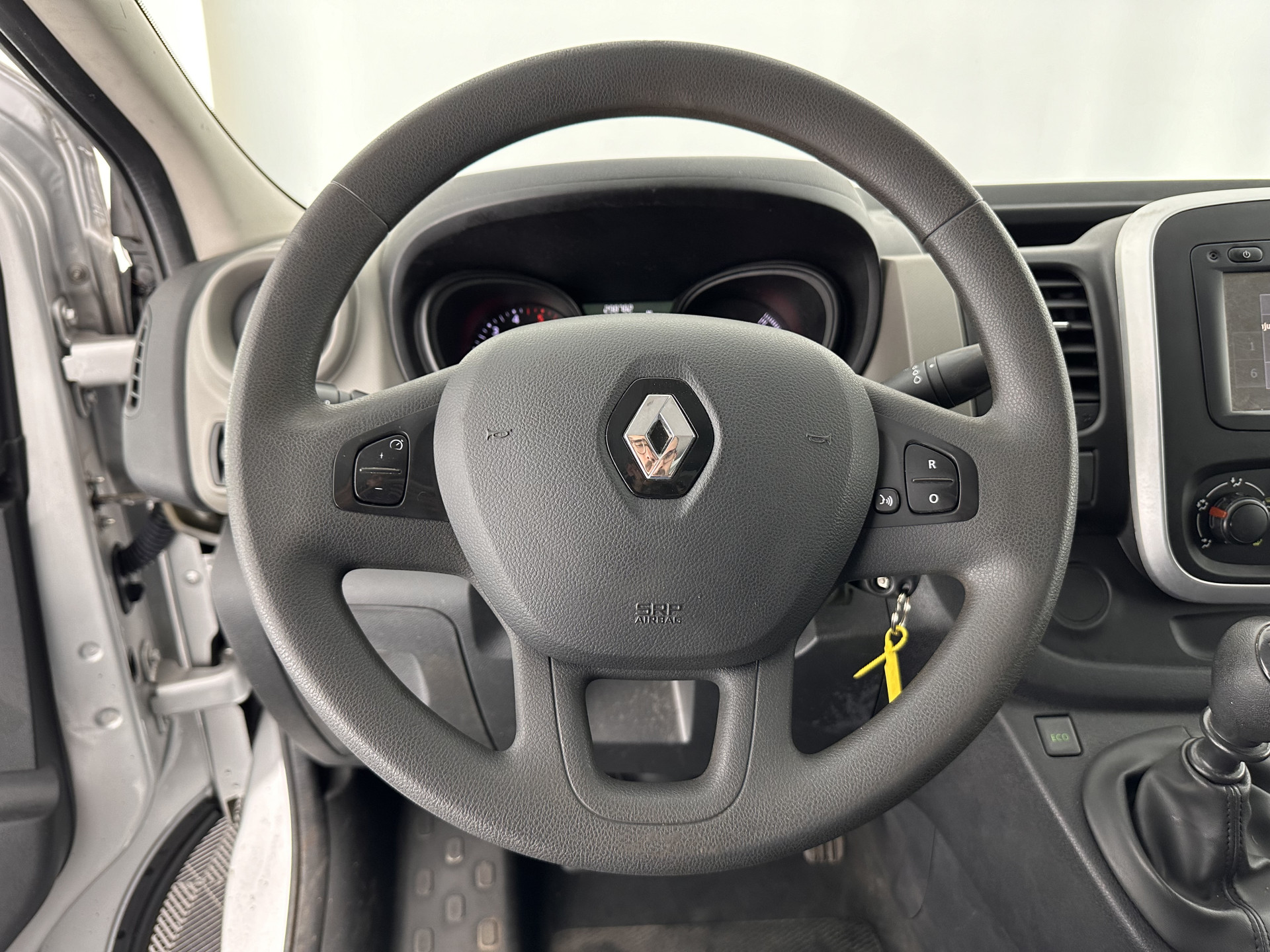Renault Trafic 1.6 dCi T29 L1H1 Comfort-Pack *NAVI-FULLMAP | AIRCO | CRUISE | 3-PERS | PDC | 1.260 Kg-Cargo-Capacity*