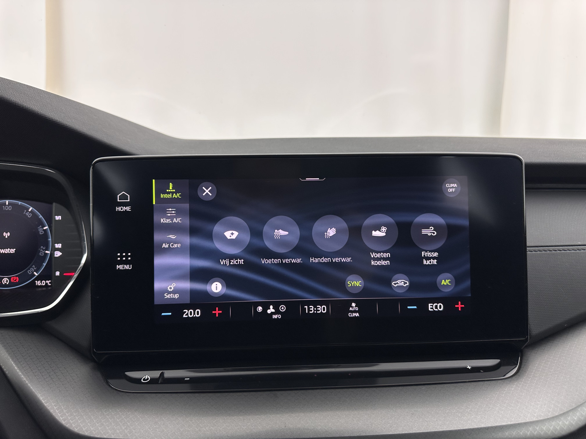 ŠKODA Octavia Combi 1.4 TSI iV PHEV Business Edition (Plug-in) (INCL-BTW) *FULL-LED | DIGI-COCKPIT | COMFORTSEATS | NAVI-FULLMAP | PRIVACY-GLASS | DAB | SHIFTPADDLES | ECC | PDC | CRUISE | TOWBAR | 18''ALU*