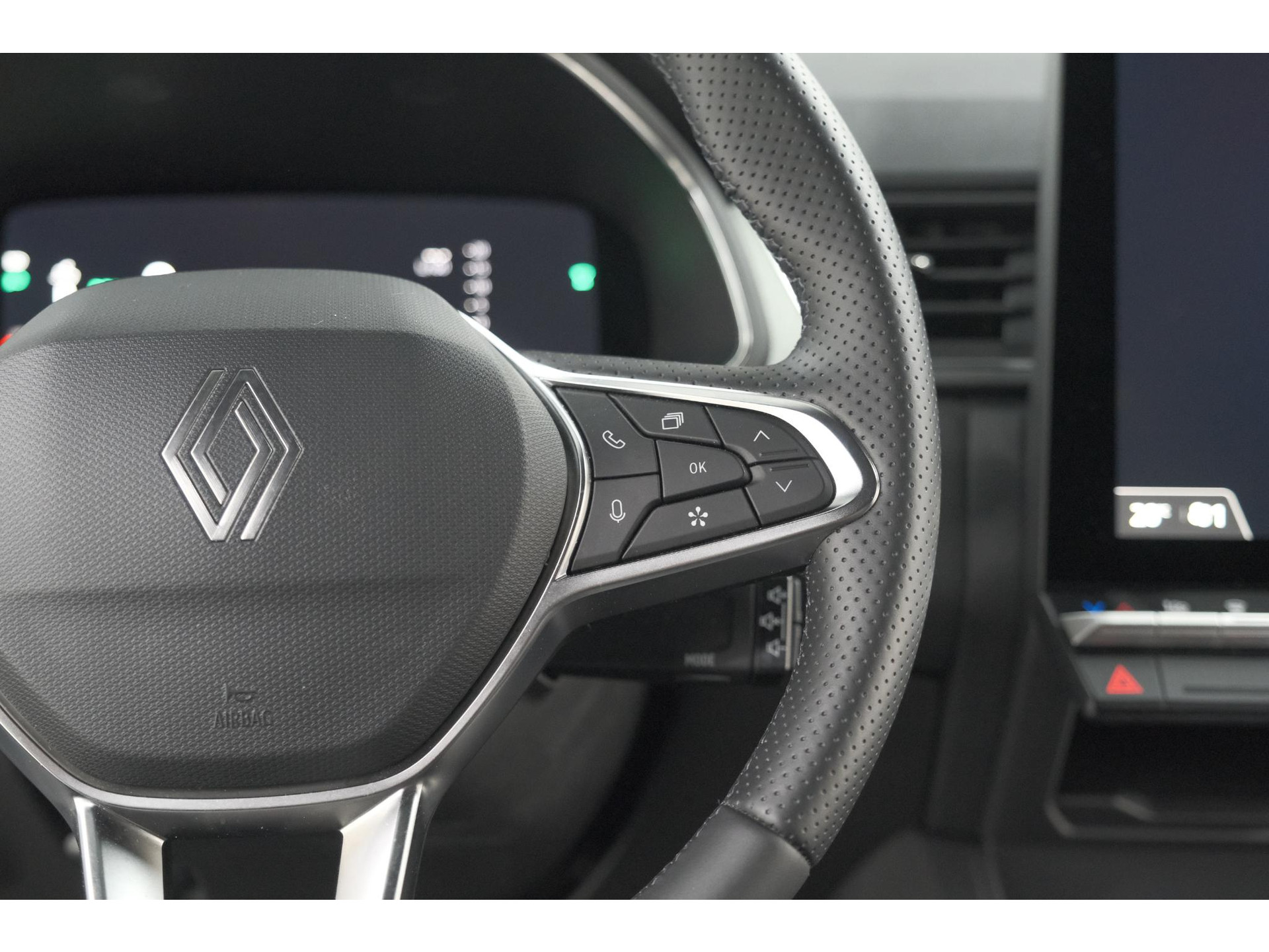 Renault Captur 1.8 E-Tech Full Hybrid 160 Techno | Camera | Adaptieve Cruise Control | Navigatie