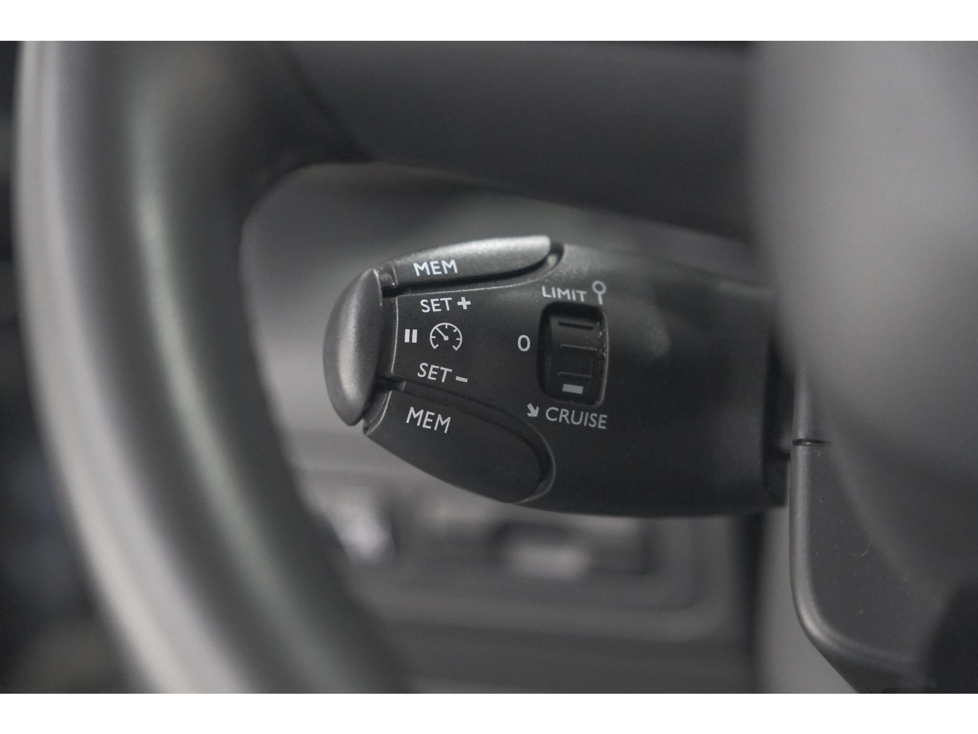 Citroen C3 Aircross PureTech 110 Shine | Camera | Stoelverwarming | Apple Carplay