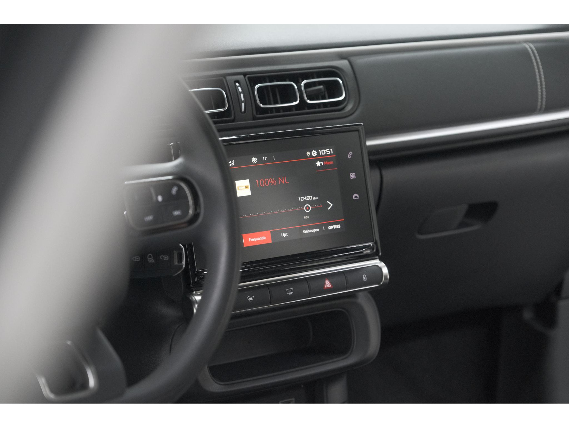 Citroen C3 PureTech 82 C-Series | Trekhaak | Stoelverwarming | Camera | Apple CarPlay