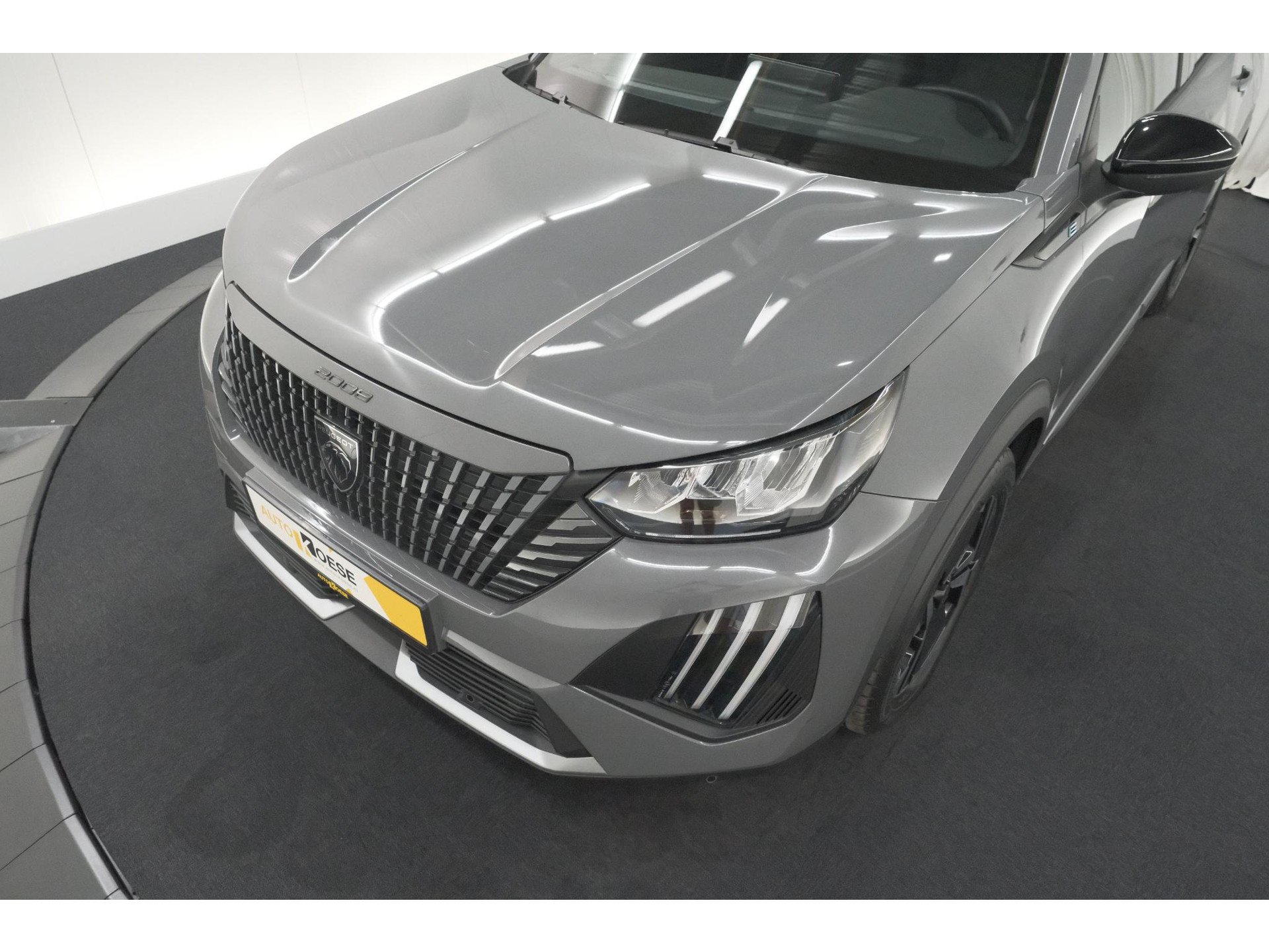 Peugeot e-2008 EV Allure 54 kWh | 97,2% SOH | 11 KW Lader | Apple Carplay | Parkeersensoren