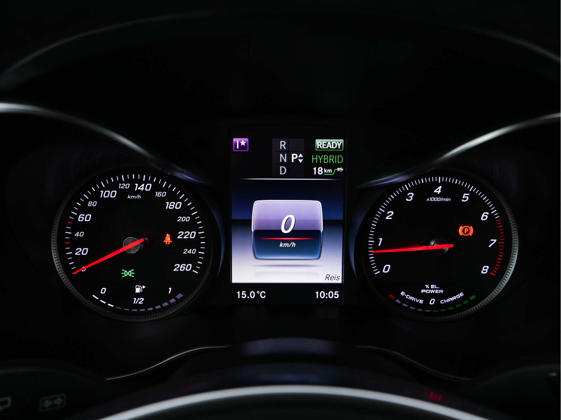 Mercedes-Benz GLC-klasse 350e 4MATIC Premium Plus Plug-in Aut. *LEATHER | FULL-LED | BLIND-SPOT | HEATED-SPORTSEATS | CAMERA | KEYLESS | AIR-SUSPENSION | ADAPTIVE-CRUISE | PRIVACY-GLASS | NAVI-FULLMAP | 20''ALU*