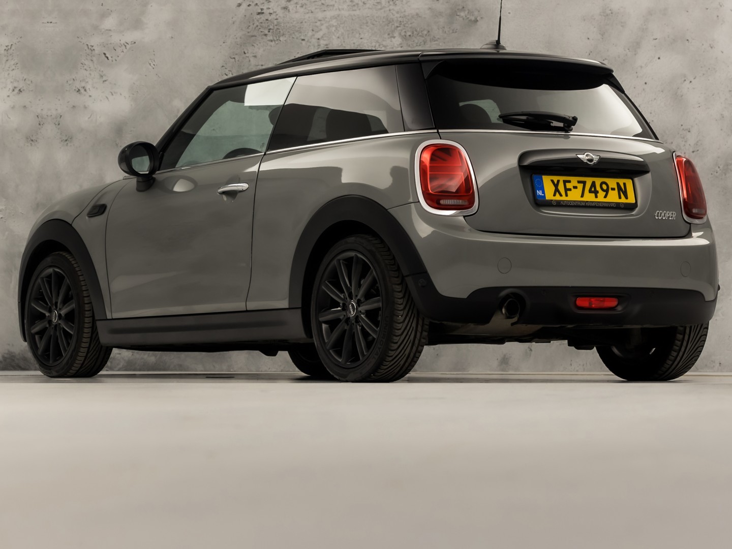 MINI One 1.5 Cooper Marylebone (PANORAMADAK, NAVIGATIE, CLIMATE, LEDER, STOELVERWARMING, SPORTSTOELEN, UNIUN JACK ACHTERLICHTEN, GETINT GLAS, NIEUWSTAAT)