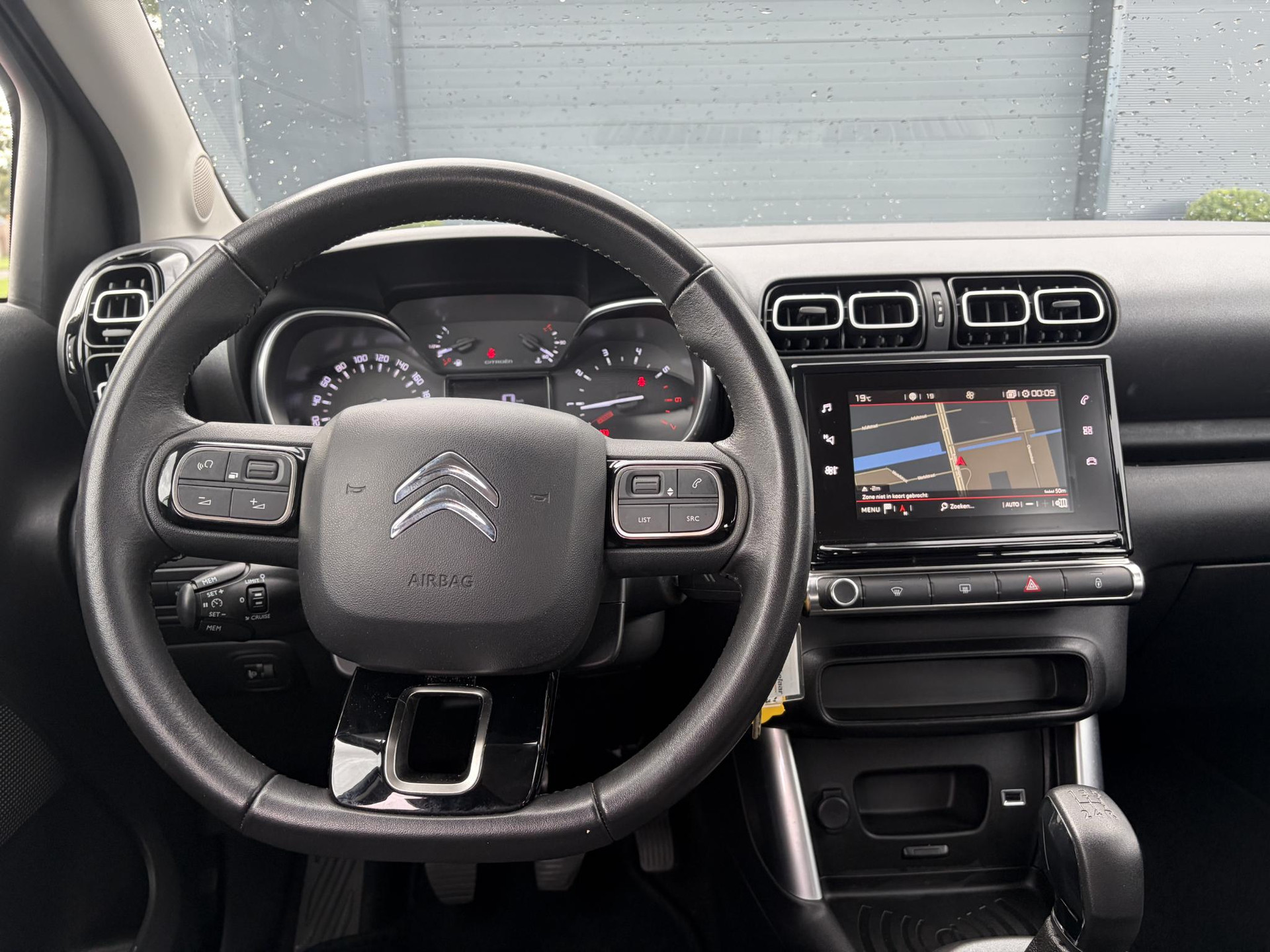 Citroen C3 Aircross 1.2 PureTech Feel ✓1e Eigenaar✓Nieuwe D-riem✓Draadloze telefoonlader✓Carplay✓Navi✓Clima✓Cruise ✓Pdc✓Lm velgen✓Net beurt gehad✓Rijstrooksensor✓N.A.P✓Apk tot 09-2027