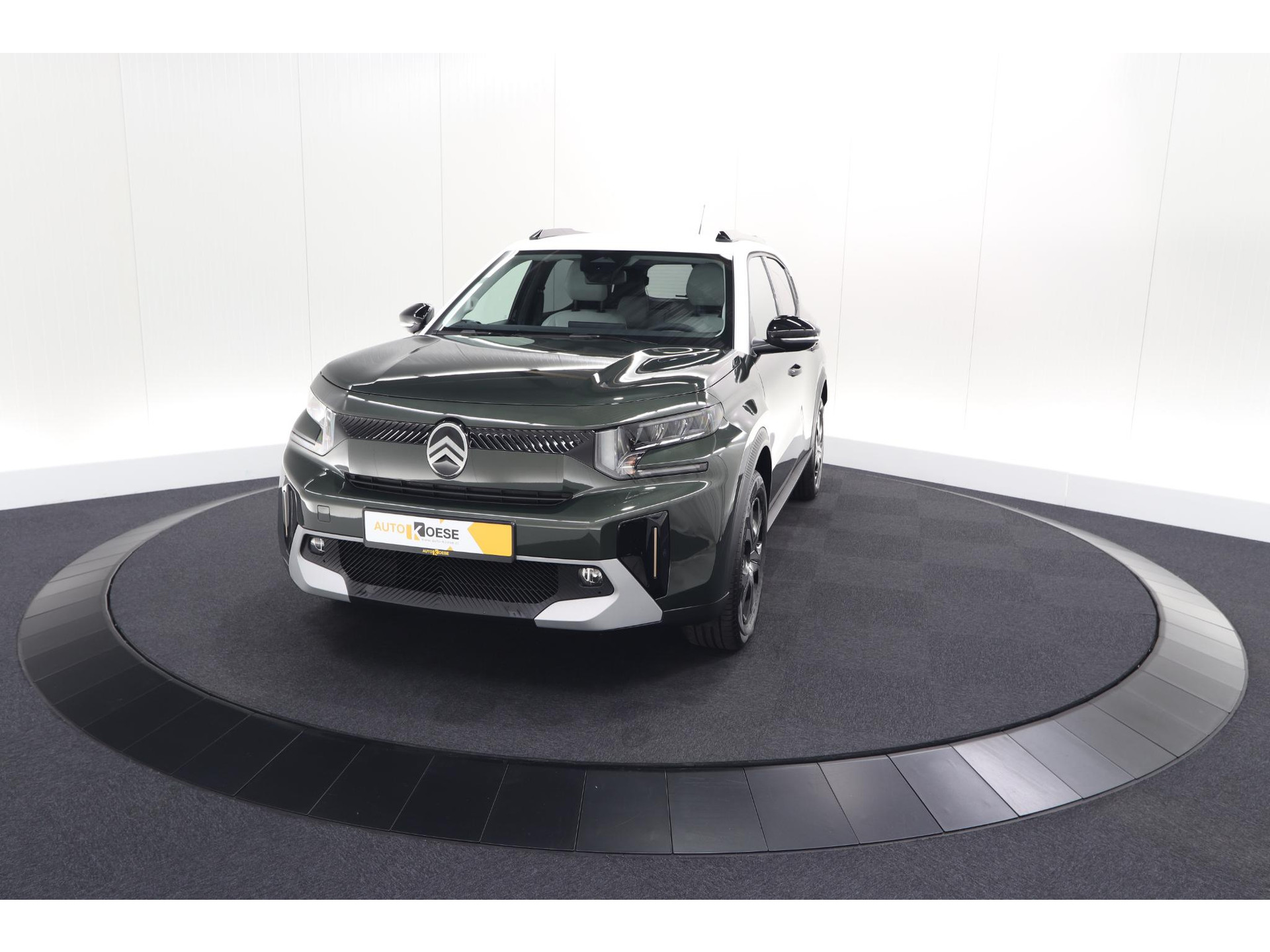 Citroen Ë-C3 Aircross Plus 113pk Extended Range 54 kWh | 11 KW Lader | Camera | Apple CarPlay | Parkeersensoren