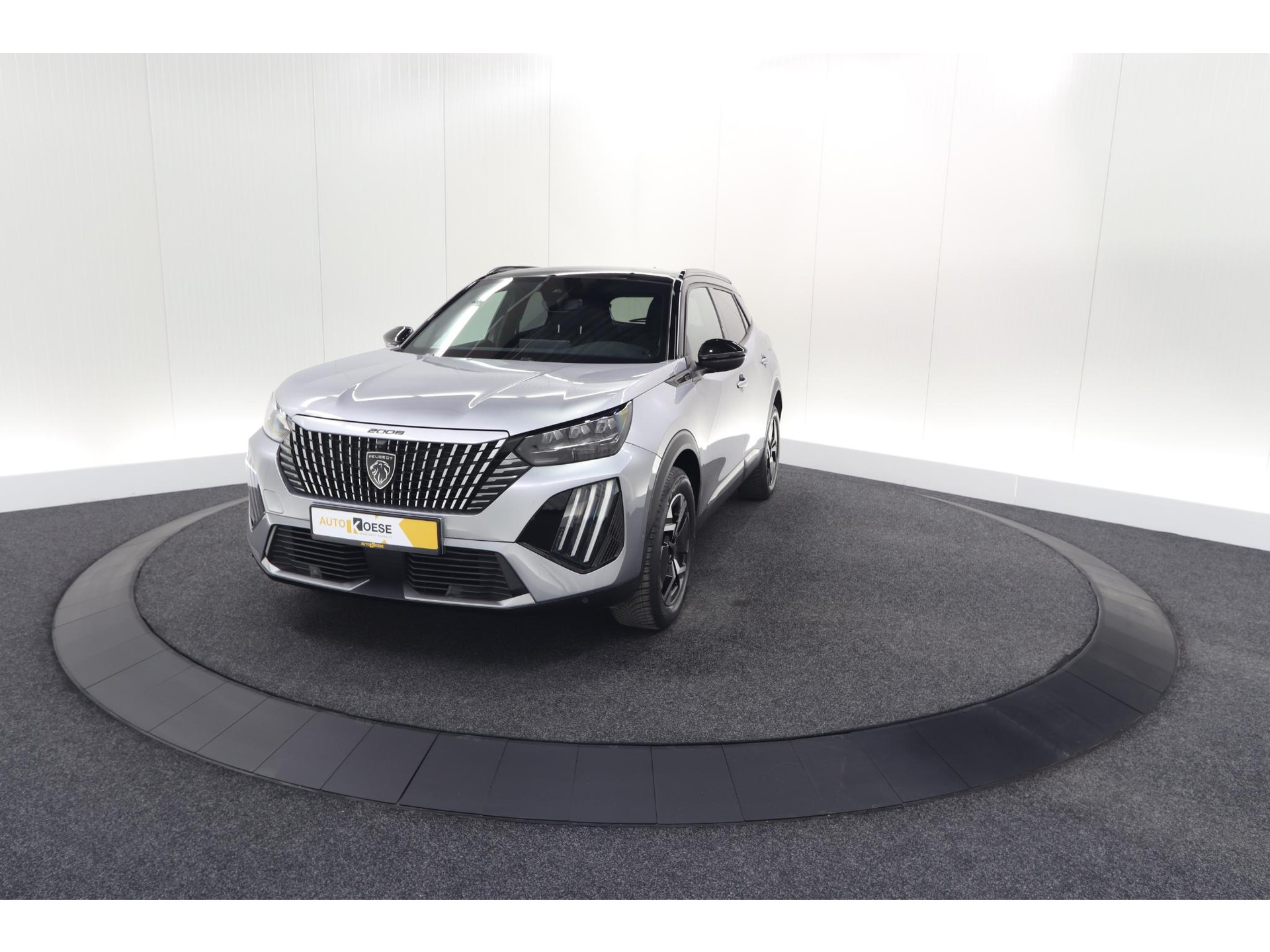 Peugeot 2008 PureTech 130 EAT8 GT | 360 Camera | Adaptieve Cruise Control | Dodehoekdetectie | Navigatie