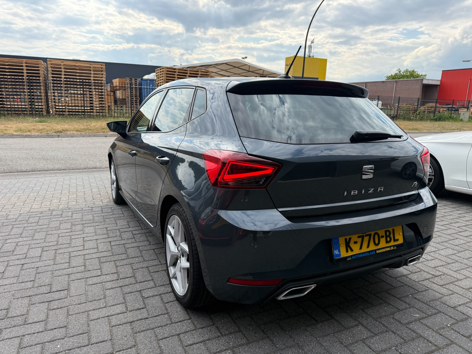 SEAT Ibiza 1.0 TSI FR Business Intense | 2E EIGENAAR | 3/6 OF 12MND GARANTIE | ACC | PDC | LMV | CARPLAY | CAMERA |