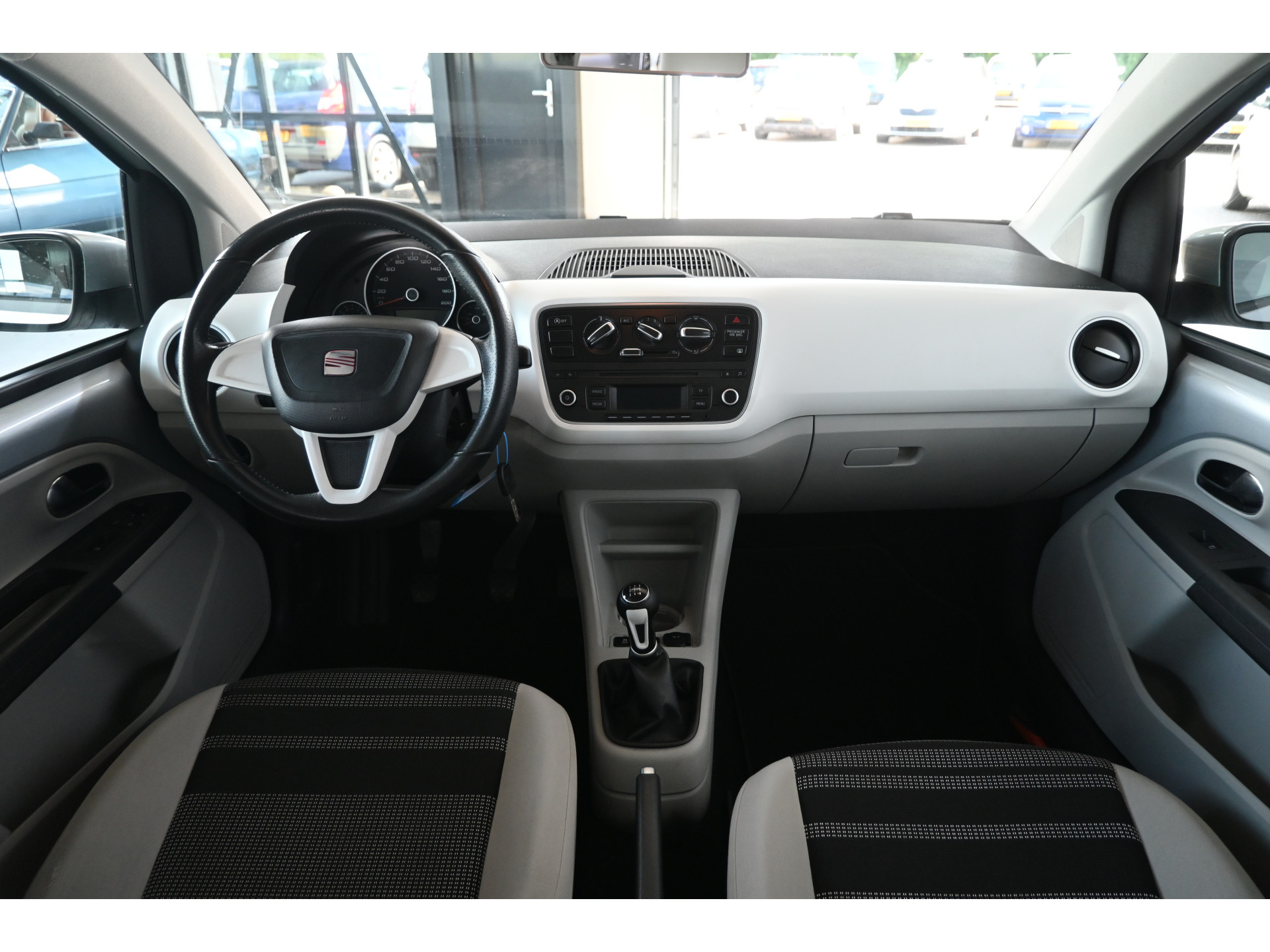 SEAT Mii 1.0 Chill Out Airco Elektrisch Pakket! Rijklaarprijs! Inruil Mogelijk!