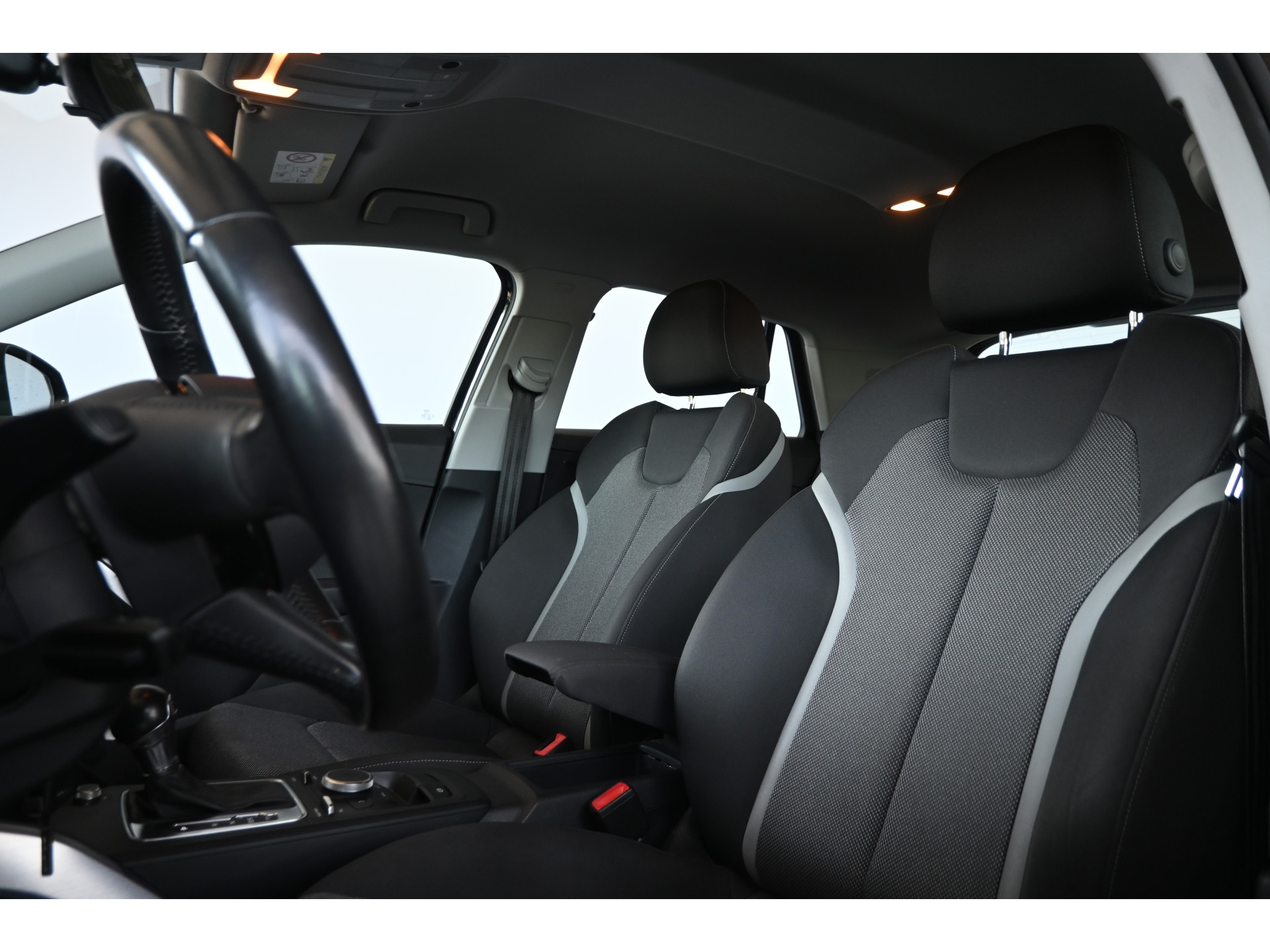 Audi Q2 1.4 TFSI CoD Design Pro Line Plus Automaat Clima Stoelverwarming Navigatie Rijklaarprijs! Inruil Mogelijk!