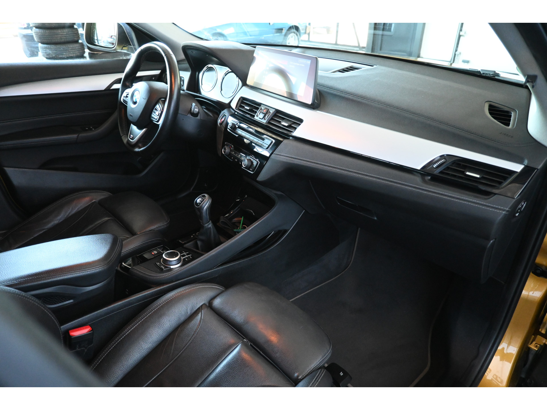 BMW X2 sDrive16d High Executive M-Sport Edition Clima Navigatie Head-Up Rijklaarprijs Inruil Mogelijk!