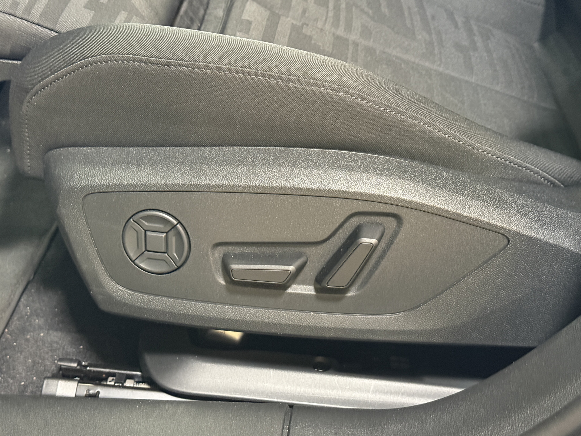 Audi A5 Avant 2.0 TFSI Advanced edition | Elek. Trekhaak | Apple Carplay | Stoelverw.