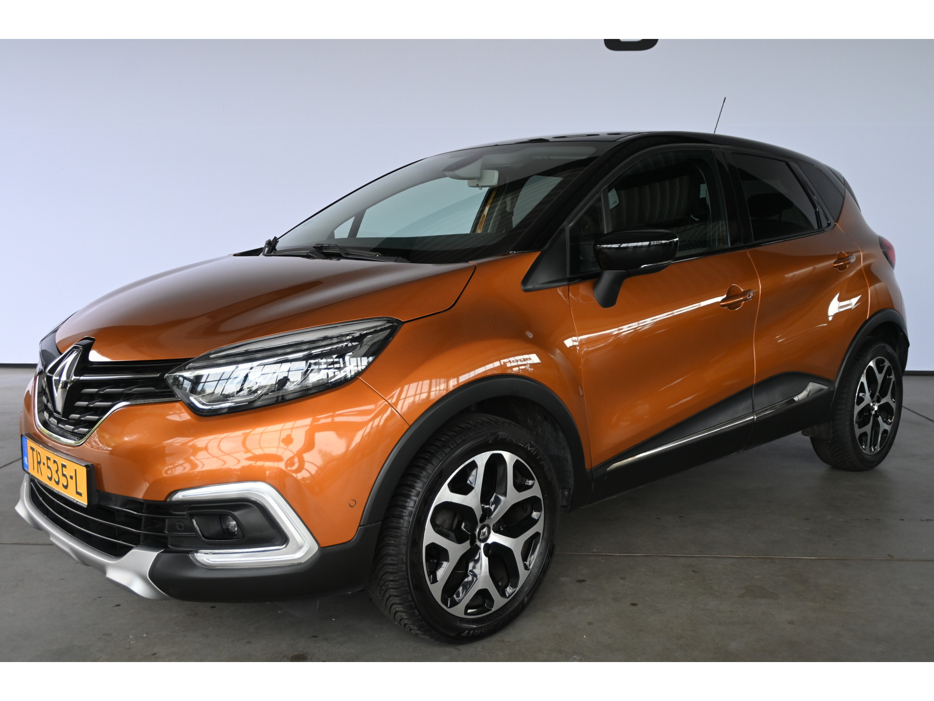 Renault Captur 0.9 TCe Intens Easy Life Nap! Clima Cruise Led Navigatie Lichtmetaal 1e Eigenaar! 100% Onderhouden! Inruil Mogelijk!