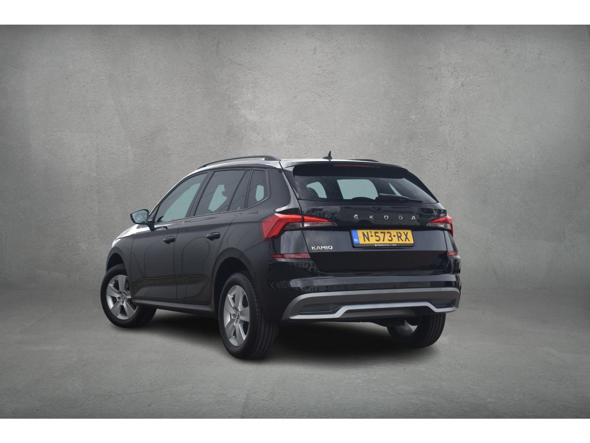 Skoda Kamiq 1.0 TSI Sport Business | Sportstoelen | Apple CarPlay | Climate | Cruise