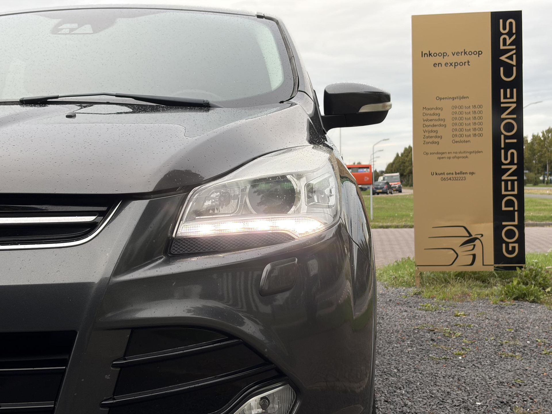 Ford Kuga 1.5 Titanium Plus 4WD ✓2e Eigenaar✓Camera✓183pk✓Trekhaak✓Leder✓Stoelverw✓Navi✓Clima✓Cruise✓Pdc V+A✓Elekt Stoelen✓Dodehoeksensor✓Net beurt gehad✓19''Lm velgen✓N.A.P✓Apk tot 08-2027