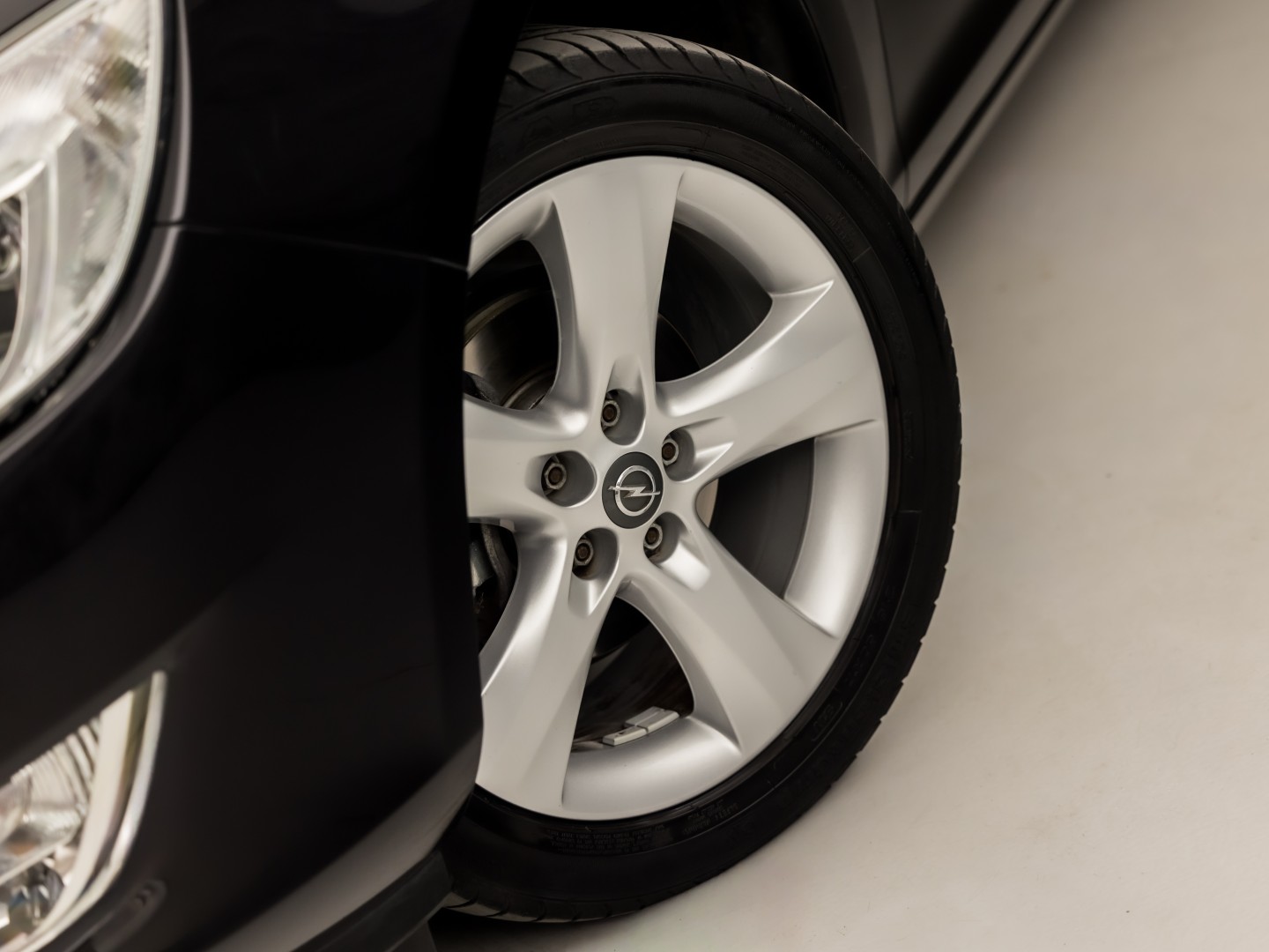 Opel Astra Sports Tourer 1.4 Turbo Sport (AIRCO, CRUISE, GETINT GLAS, SPORTSTOELEN, LM VELGEN, NIEUWE APK, NIEUWSTAAT)