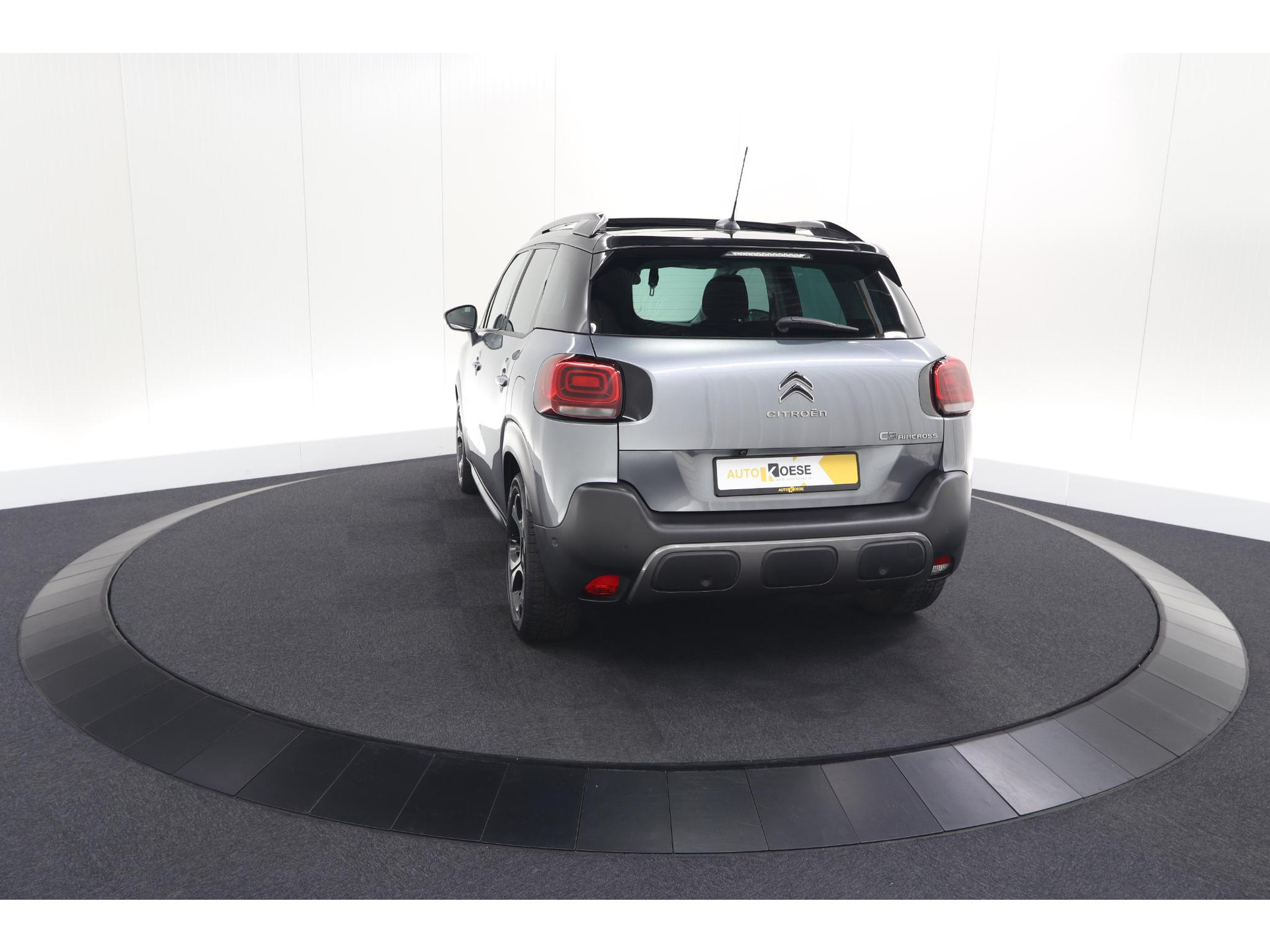 Citroen C3 Aircross PureTech 110 S&S Business | Schuif-/Kanteldak | Camera | HIFI Audiosysteem | Dodehoekdetectie