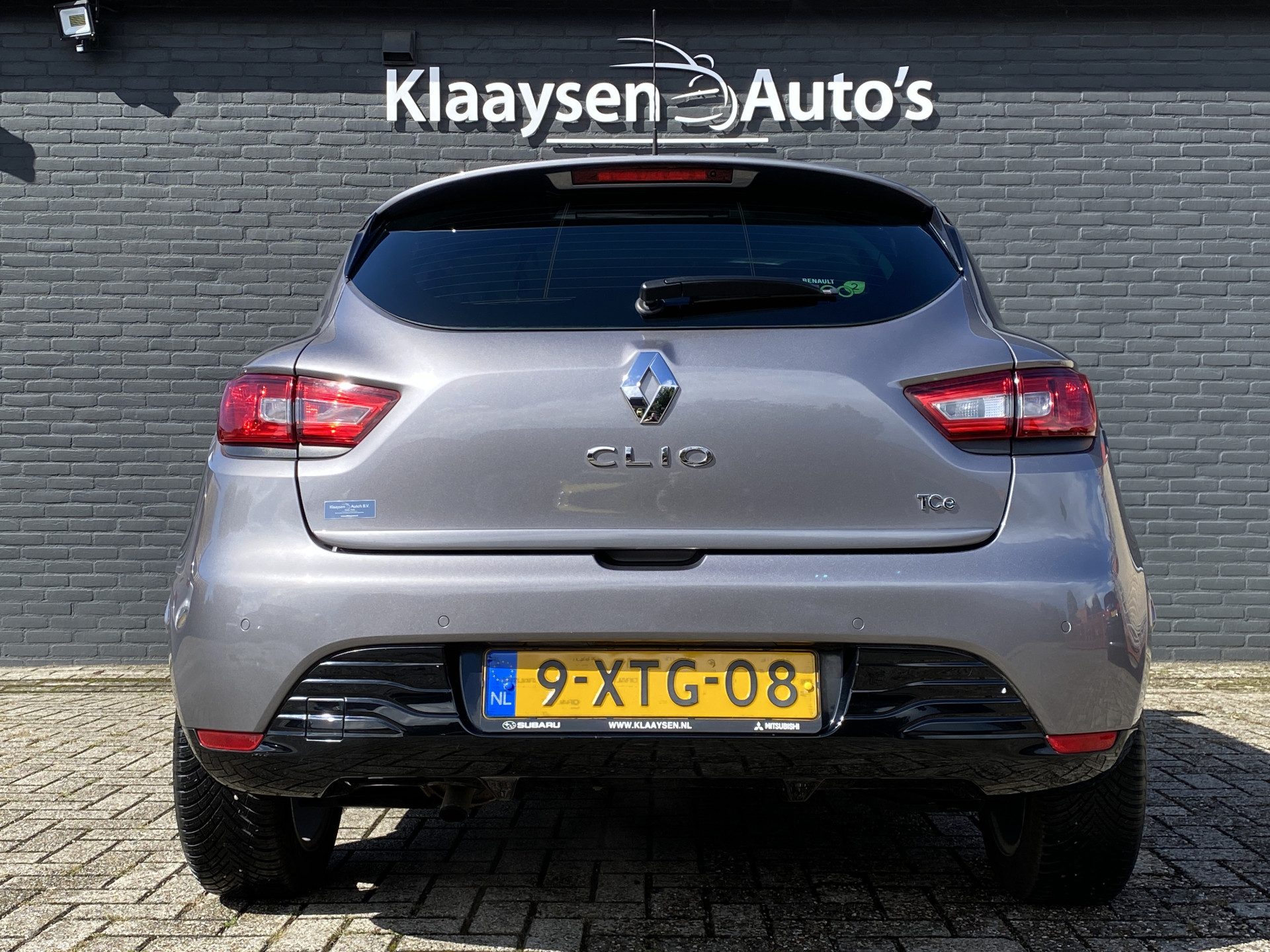 Renault Clio 0.9 TCe ECO Night&Day 90 pk | dealer onderh. | navigatie | cruise control | parkeersensor | privacy glas | airco | NL auto
