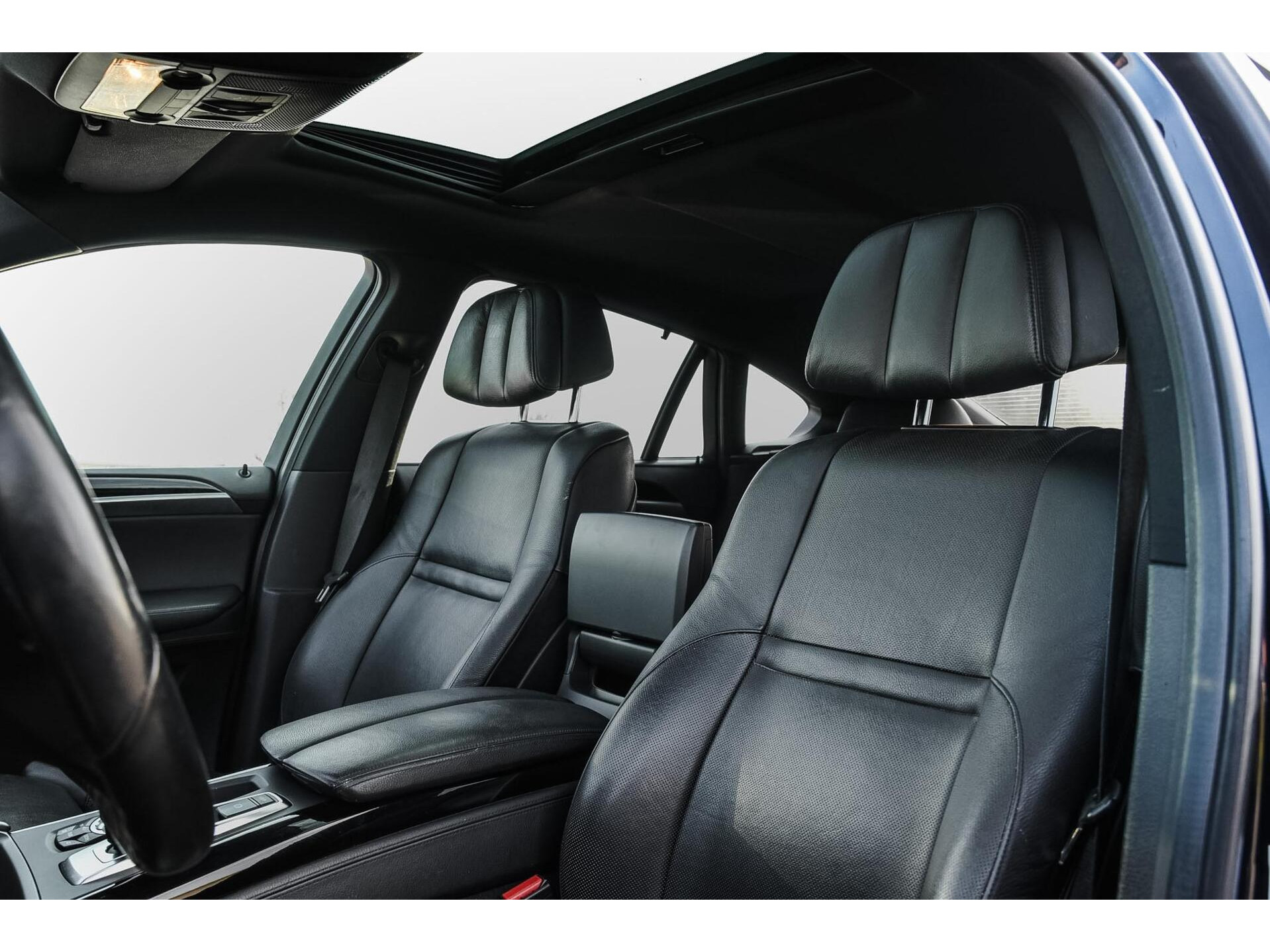 BMW X6 M 4.4 V8 555PK LCI | Pano | Soft-Close | Standkachel