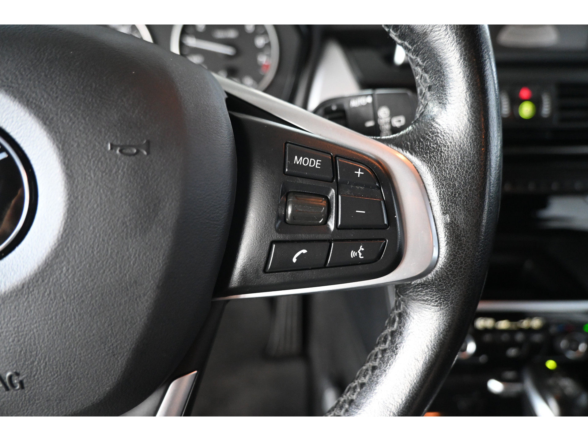 BMW 2-serie Active Tourer 218i Automaat Centennial Executive Navigatie LED Rijklaarprijs! Inruil Mogelijk!