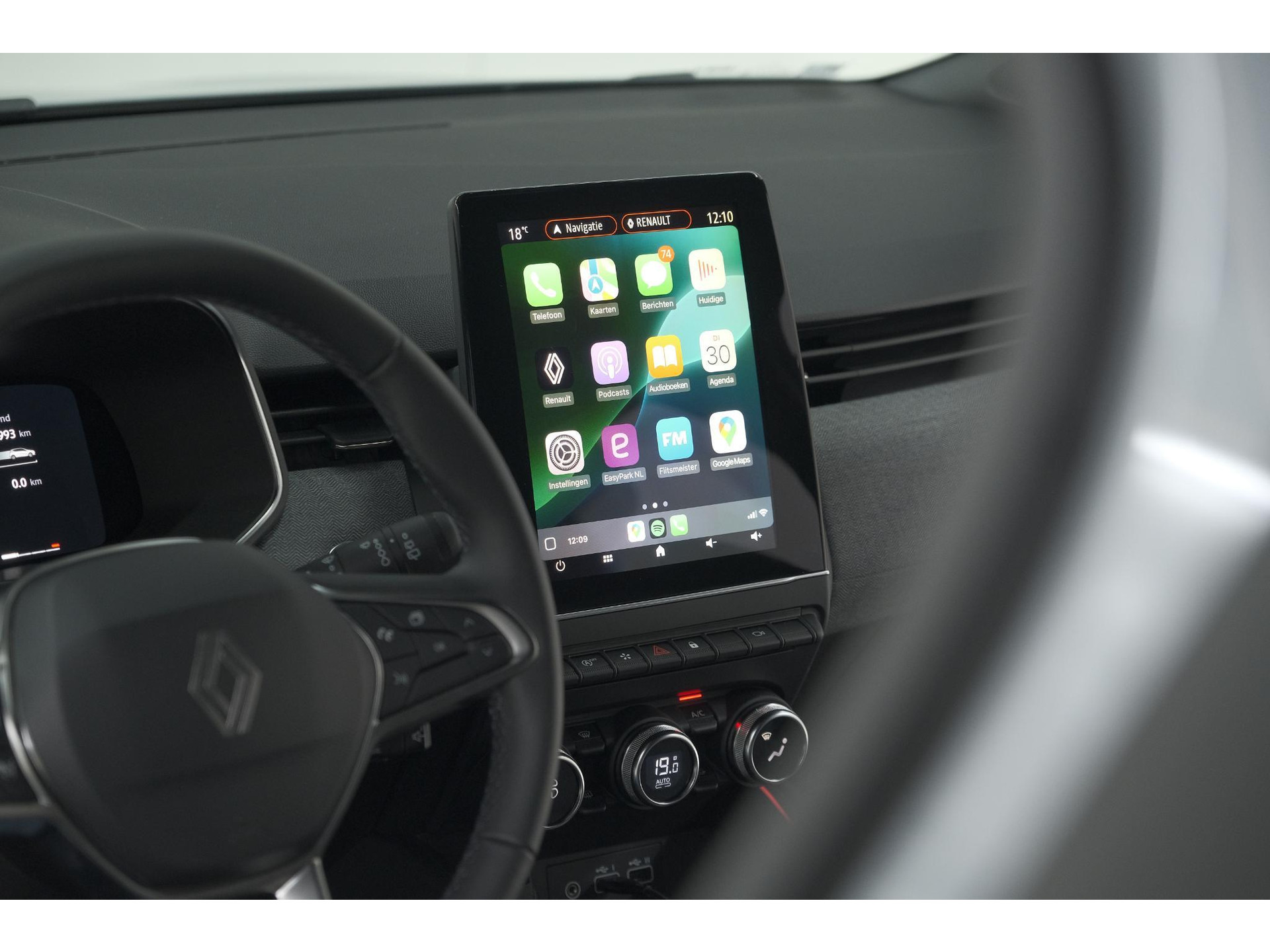 Renault Clio TCe 90 GPF techno | 360 Camera | Adaptieve Cruise Control | Navigatie | 9.3 Inch Groot Scherm