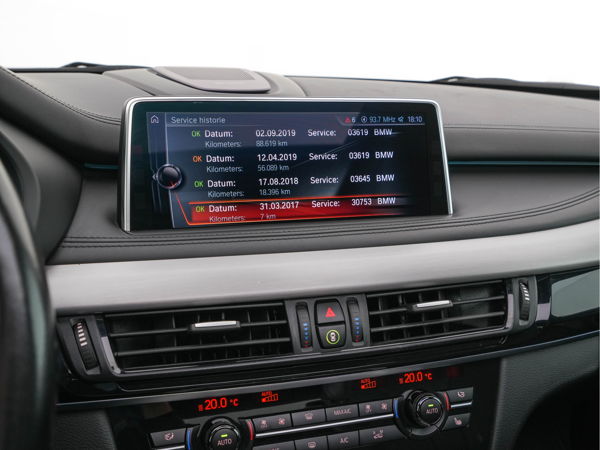 BMW X5 M50d M-Aerodinamica Aut. *PANO | HEAD-UP | LEATHER | ADAPTIVE-CRUISE | SOFT-CLOSE | BANG&OLUFSEN | TOP-VIEW | BLINDSPOT | NIGHT-VISION | MEMORY-PACK | DIGI-COCKPIT | HEATED-COMFORTSEATS | NAVI-FULLMAP |