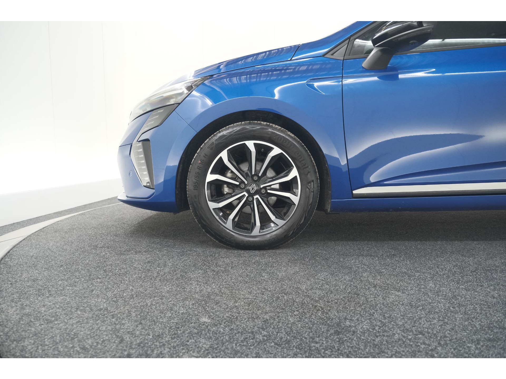 Renault Clio TCe 90 GPF techno | Nieuw Model | 360 Camera | Apple Carplay | Parkeersensoren